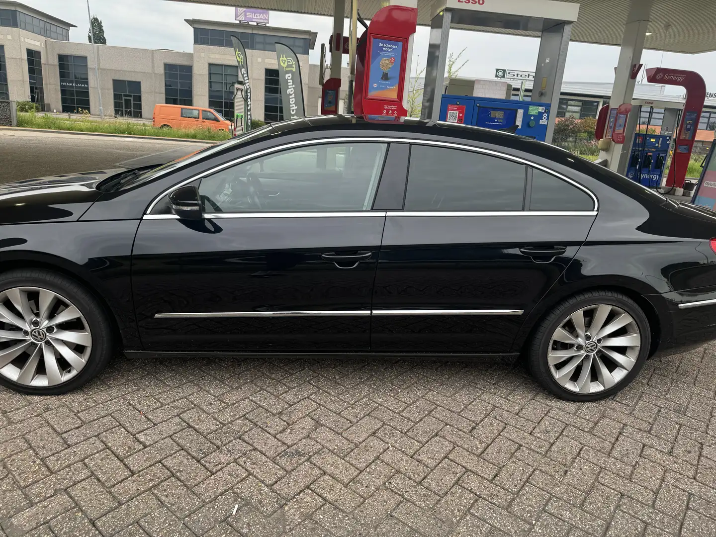 Volkswagen Passat CC 1.8 TSI 4p. Negru - 2
