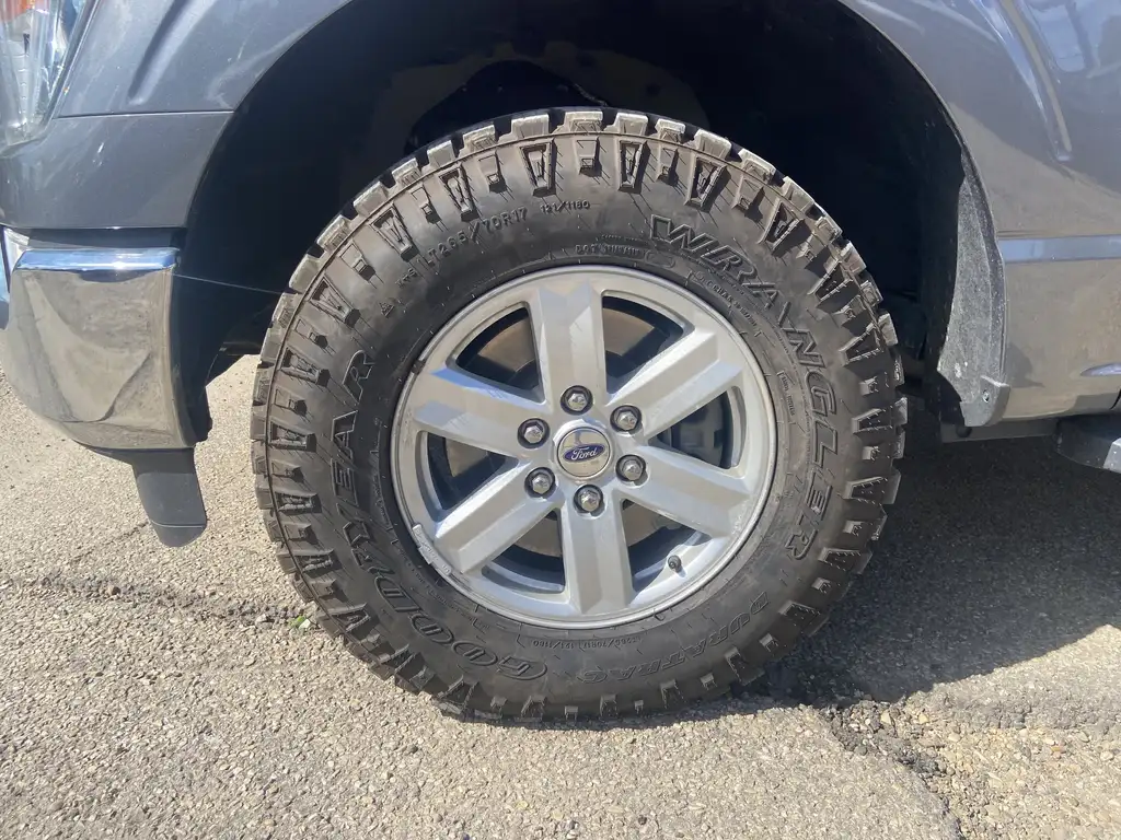 2022 Ford F-150 XLT SuperCrew 145 | Remote Start | Keyless Entry | — photo 3
