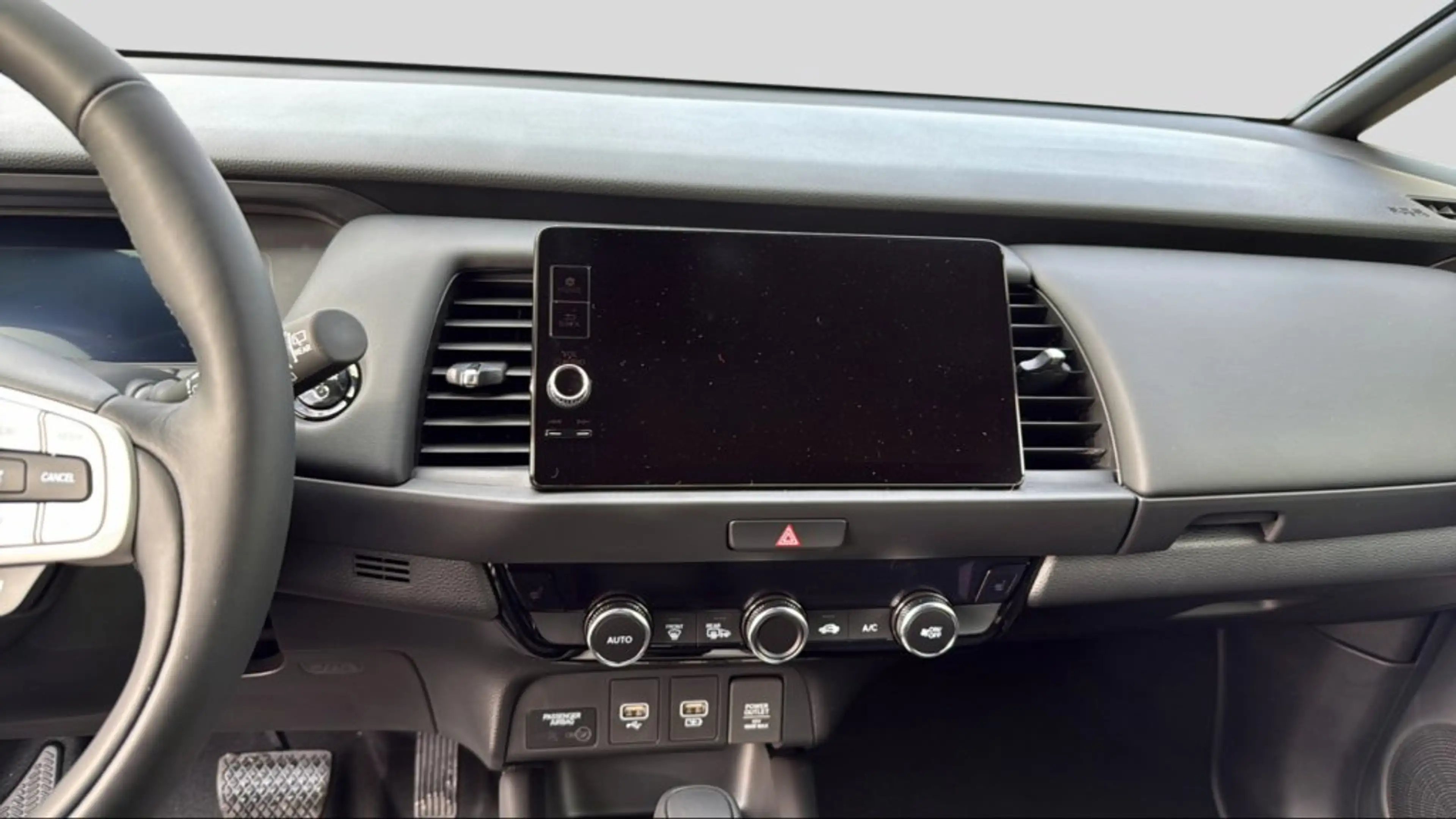 Honda Jazz 1.5 AT Advance — photo 9