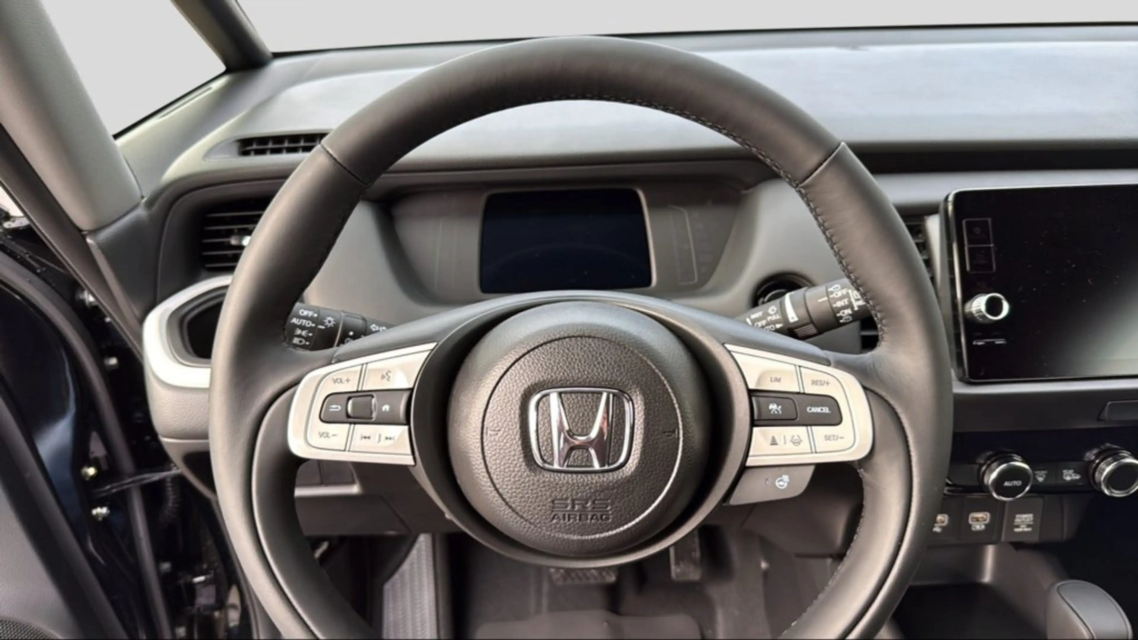 Honda Jazz 1.5 AT Advance — photo 8