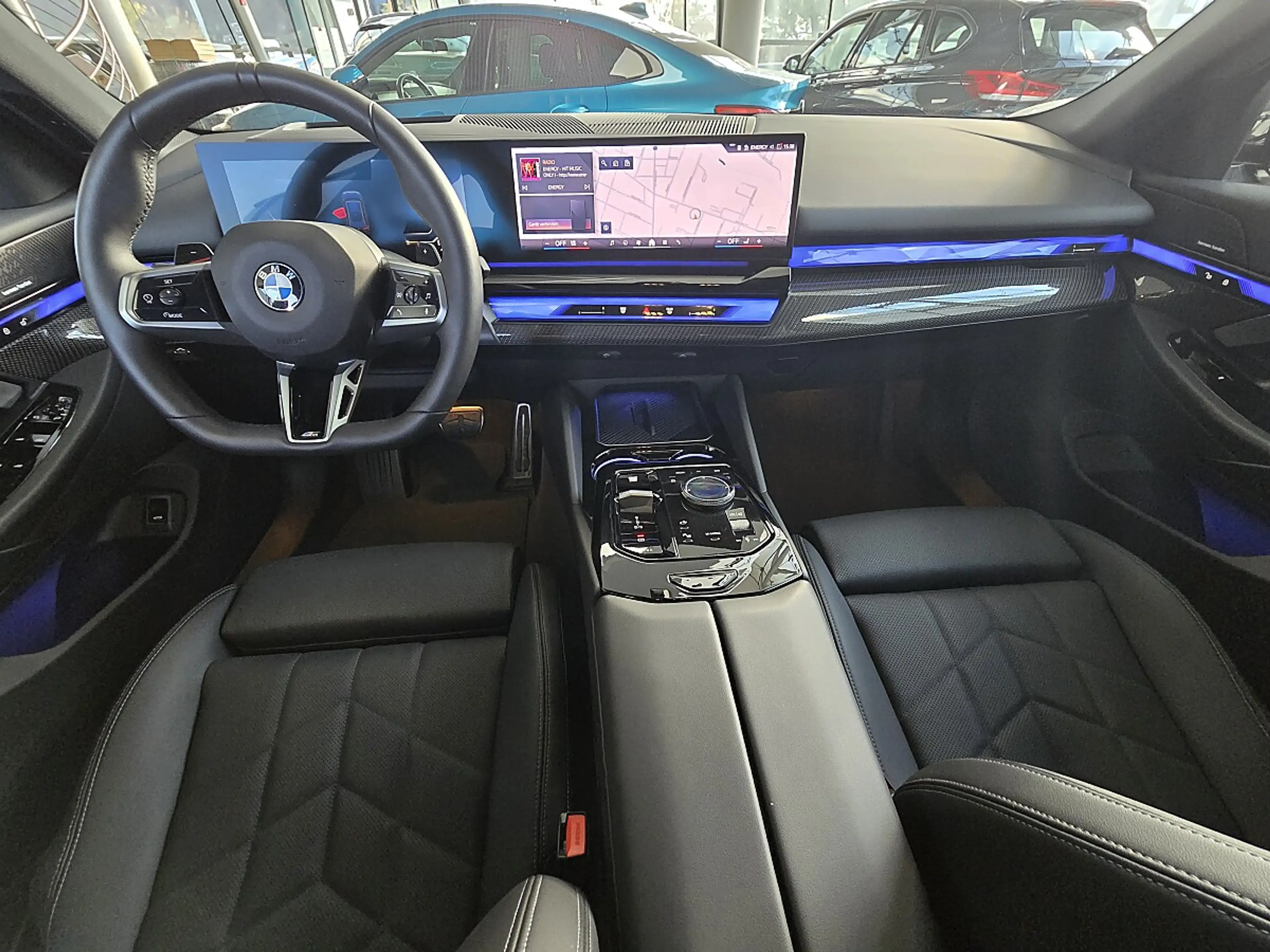 BMW 520 d Touring Aut.  "M Sportpaket" AHK/Standheizung... — photo 11