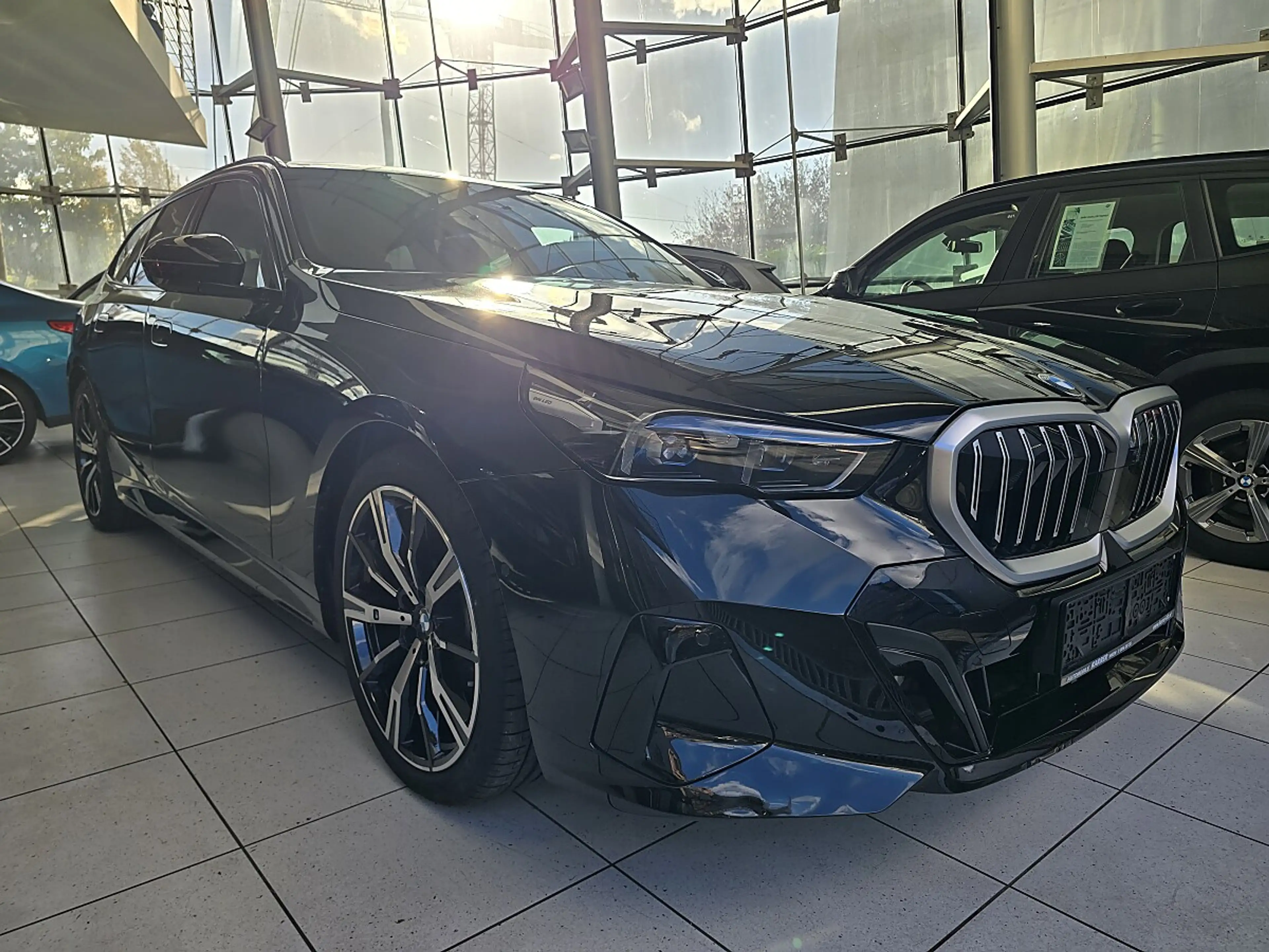BMW 520 d Touring Aut.  "M Sportpaket" AHK/Standheizung... — photo 4