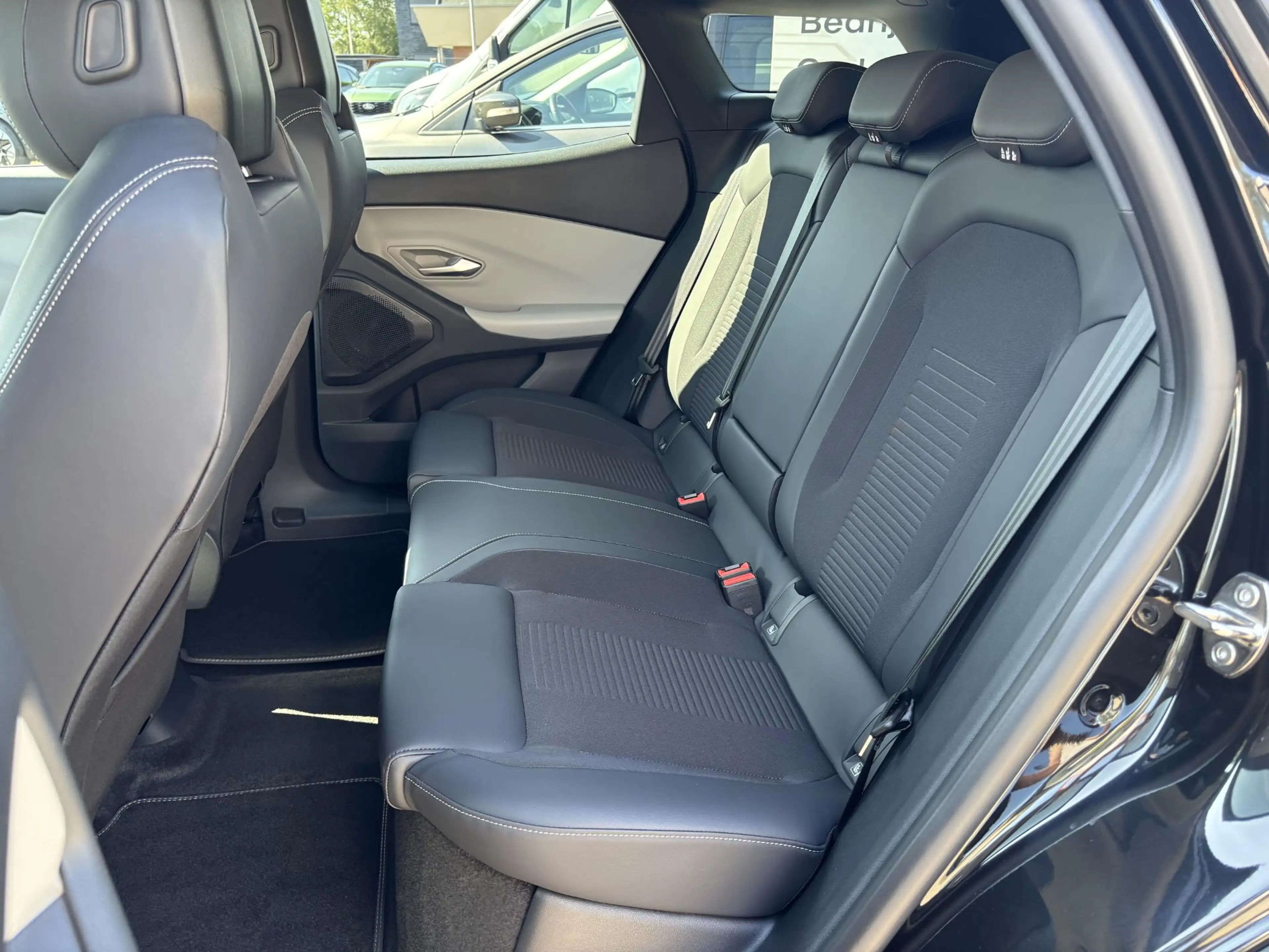 Ford Explorer Select Extended Range RWD 79 kWh SCI 285pk Voorraa — photo 10