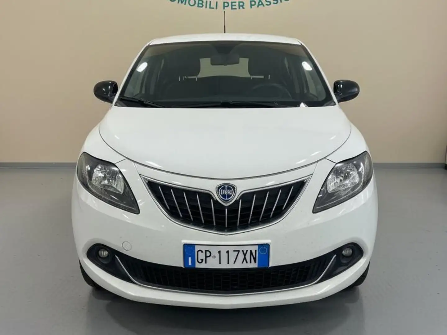 Lancia Ypsilon Ypsilon III 2021 1.2 Gold Gpl 69cv Wit - 2