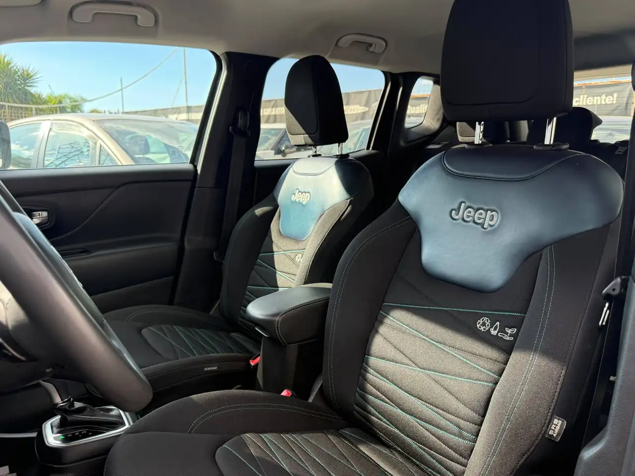Jeep Renegade 2023 1.3 t4 phev First Edition Urban 4xe at6, миниатюра 8