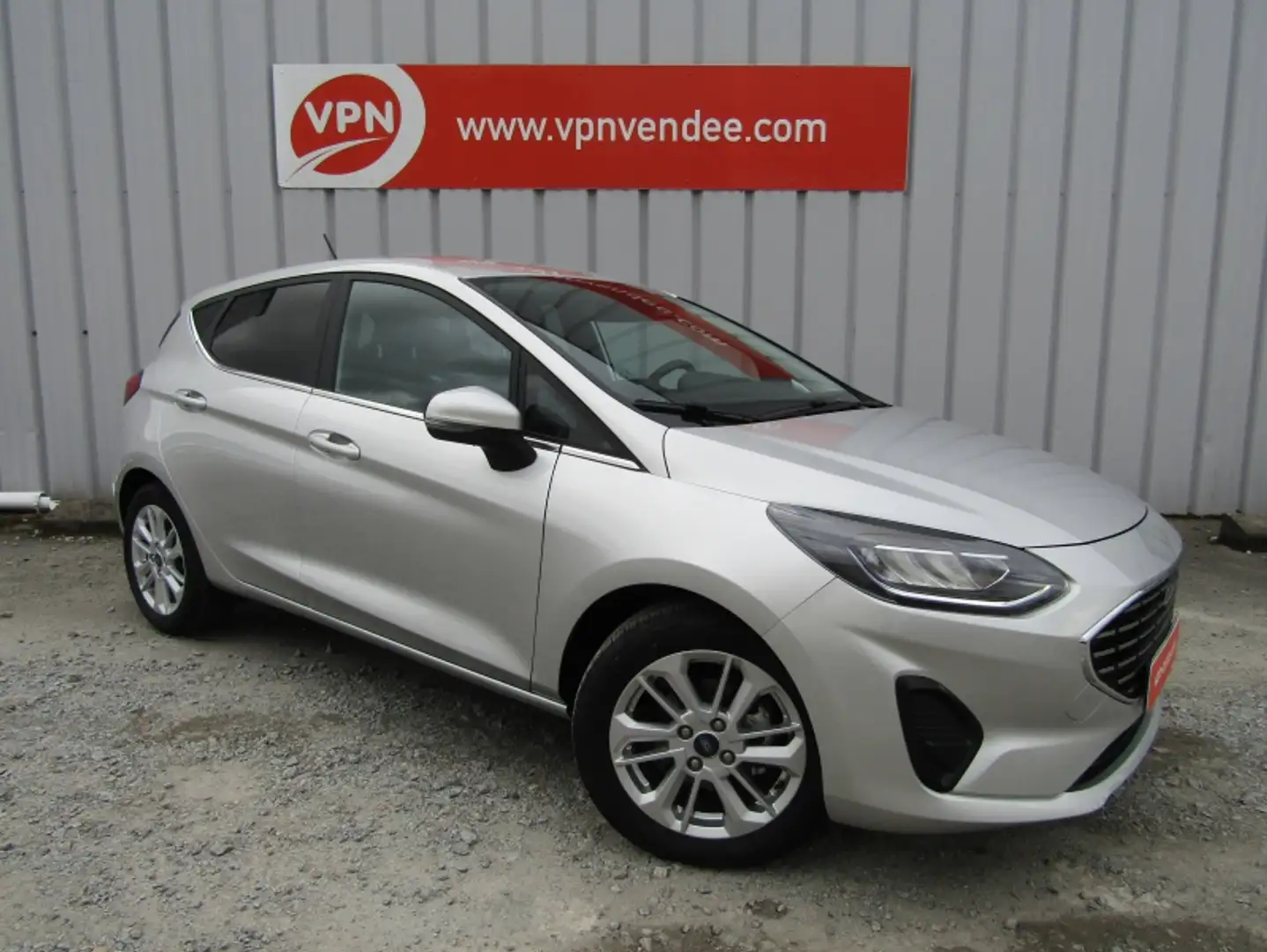 Ford Fiesta 1.1 75ch Titanium Business 5p Gris - 1