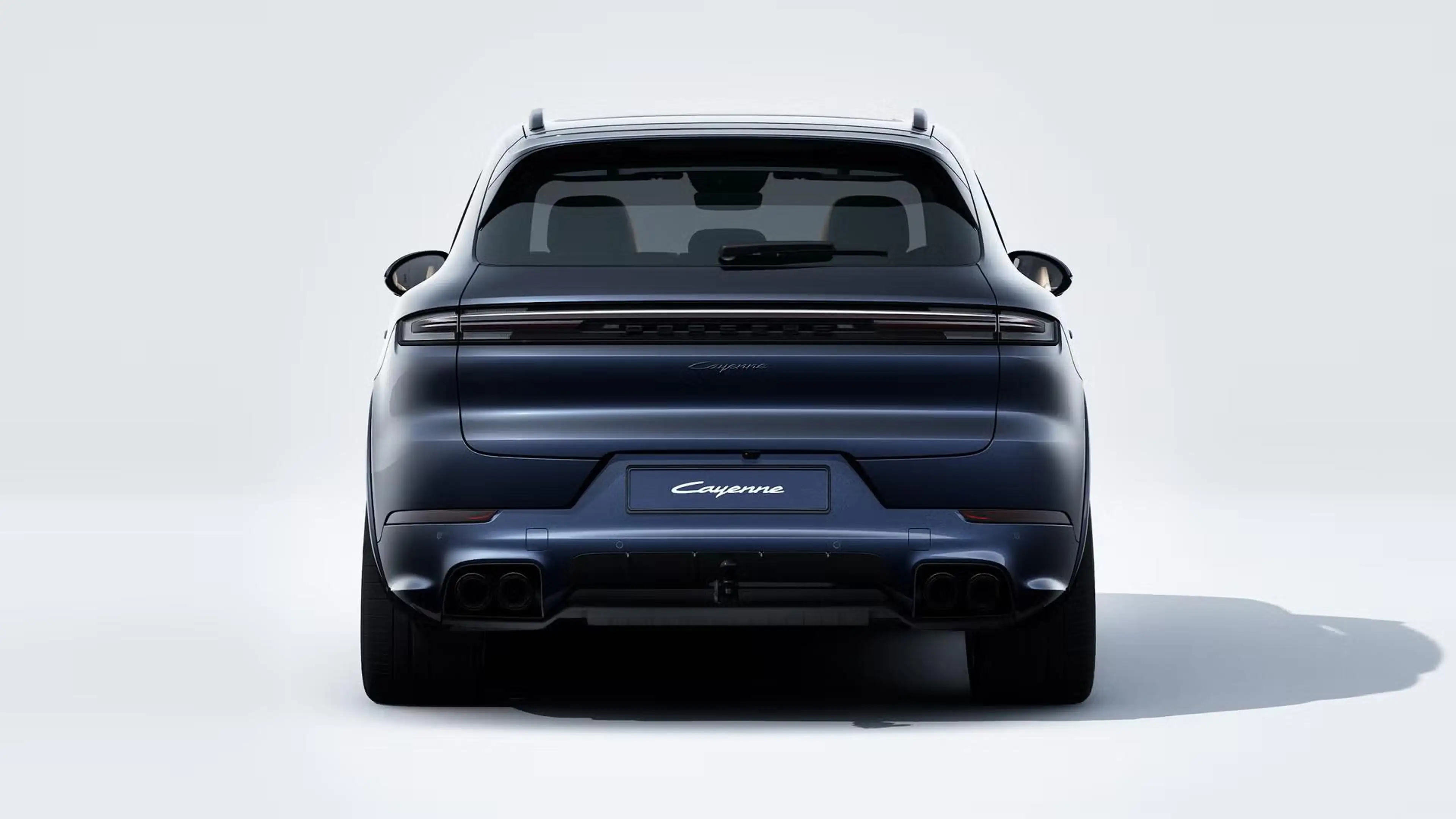 Porsche Cayenne E-Hybrid Black Edition — photo 7