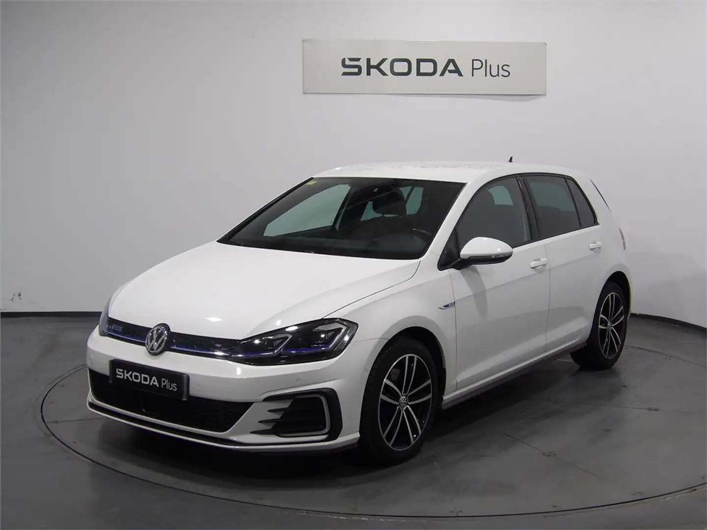 Volkswagen Golf GTE 1.4 TSI e-Power 150kW (204CV) DSG - 1