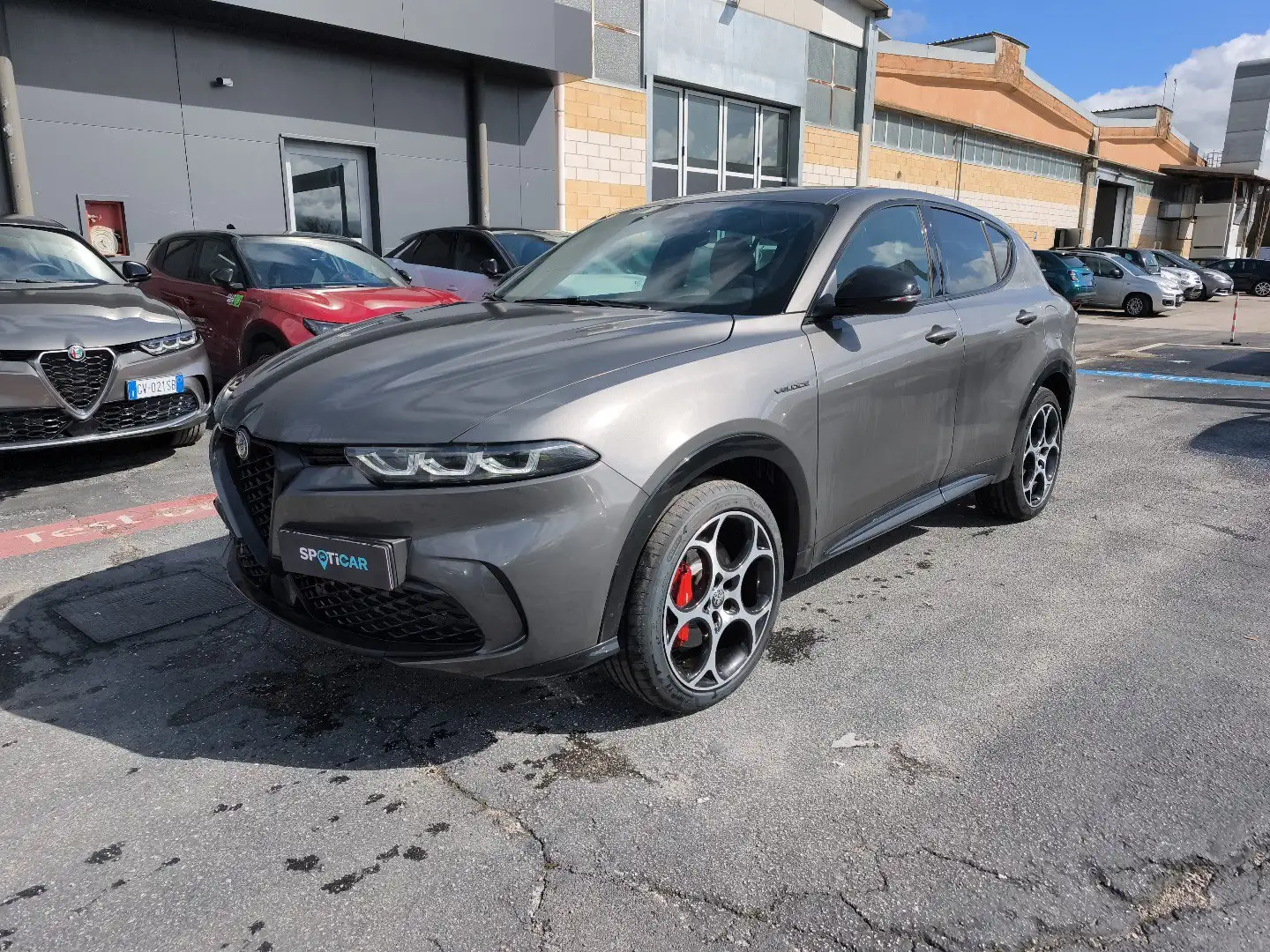 Alfa Romeo Tonale PLUG IN HYBRID My24 Plug-In Hybrid Q4280cv Veloce Gris - 2