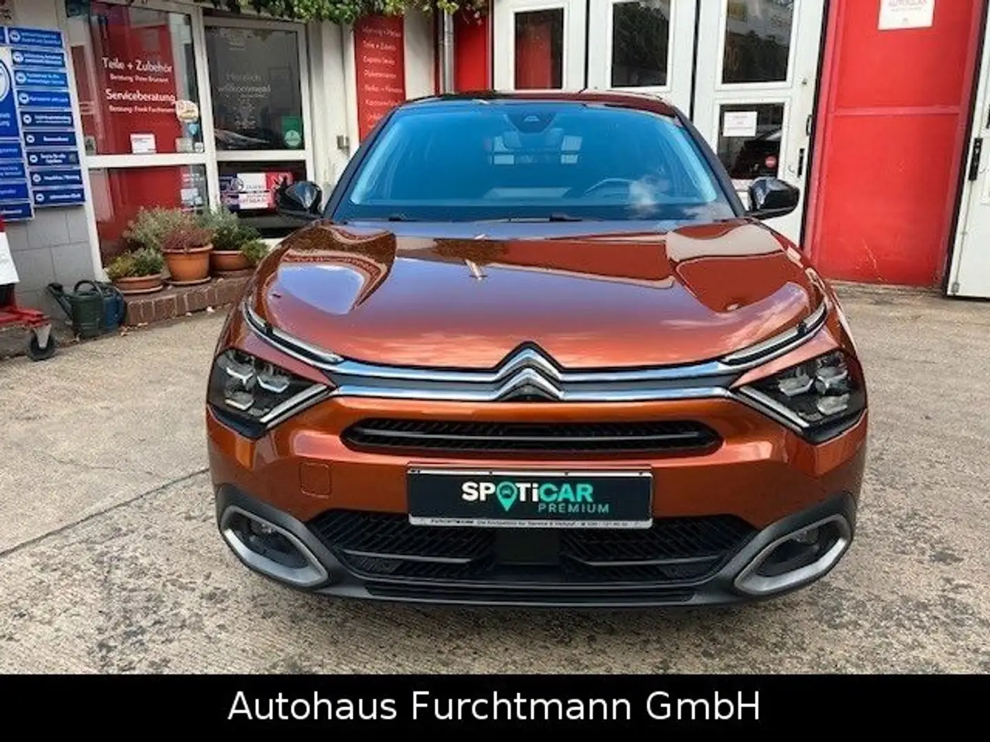Citroen C4 Lim. Shine PureTech 130 EAT8 mit PANO-DACH Orange - 2