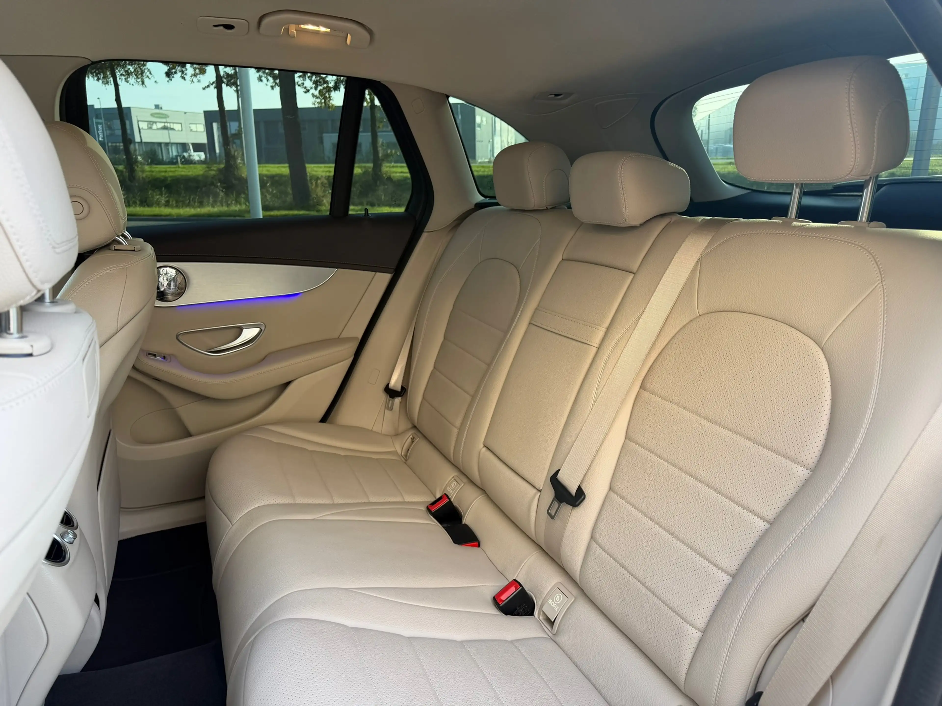 Mercedes-Benz GLC 200 Premium Plus Leder|Keyless|Led|Carplay — photo 34