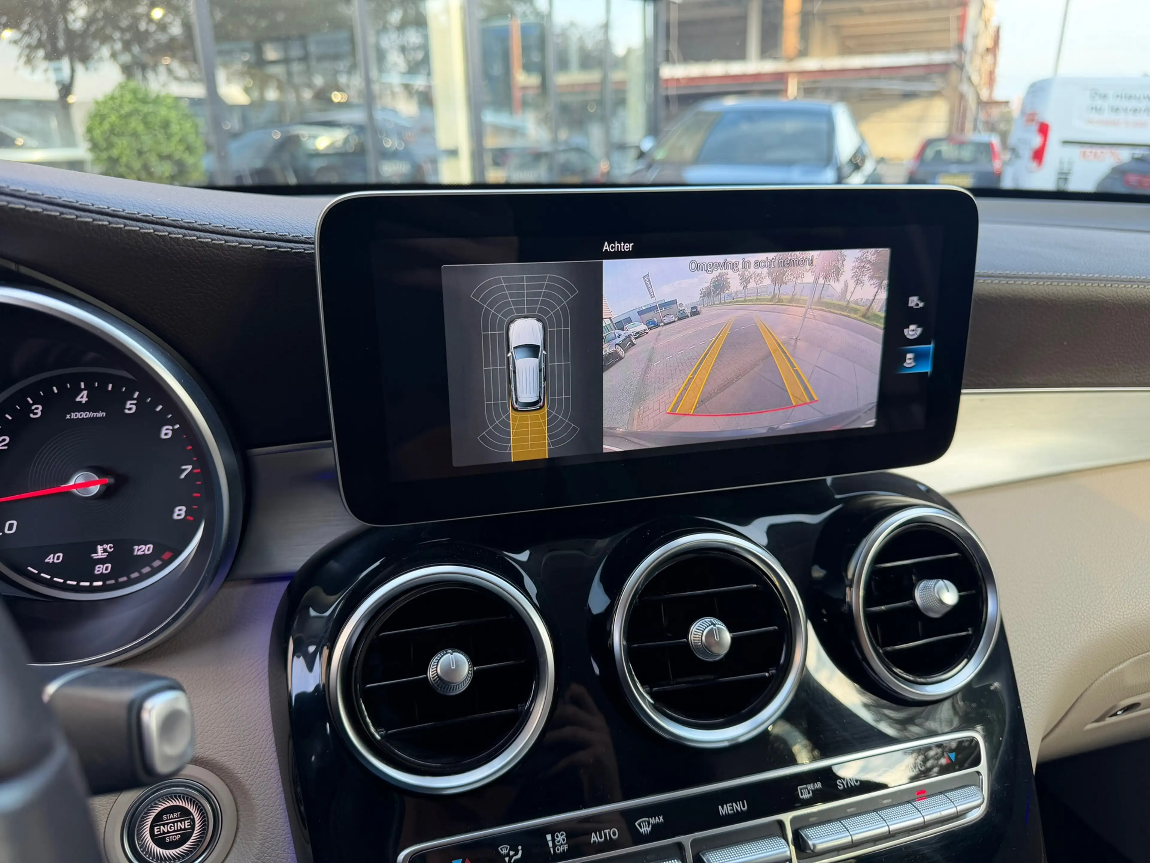 Mercedes-Benz GLC 200 Premium Plus Leder|Keyless|Led|Carplay — photo 12