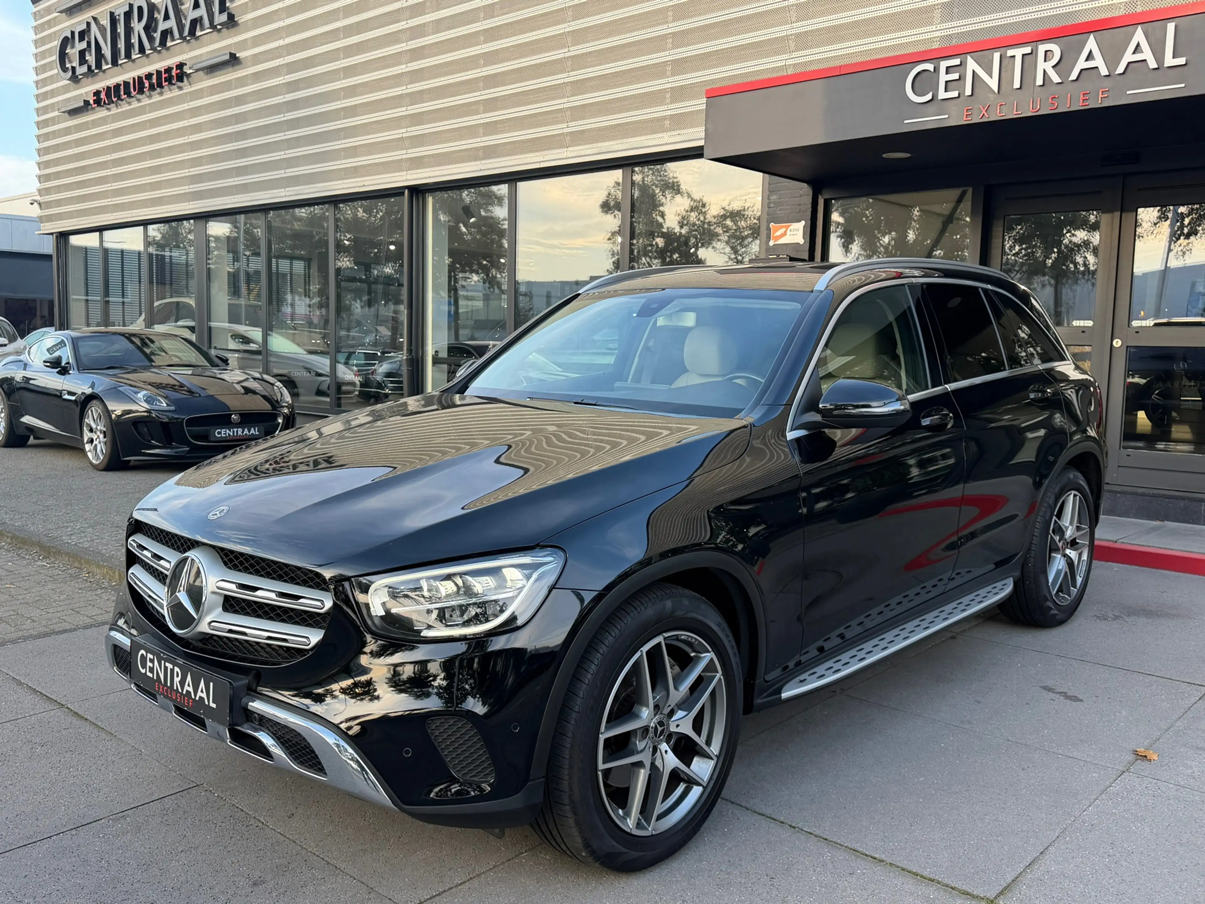 Mercedes-Benz GLC 200 Premium Plus Leder|Keyless|Led|Carplay — photo 21