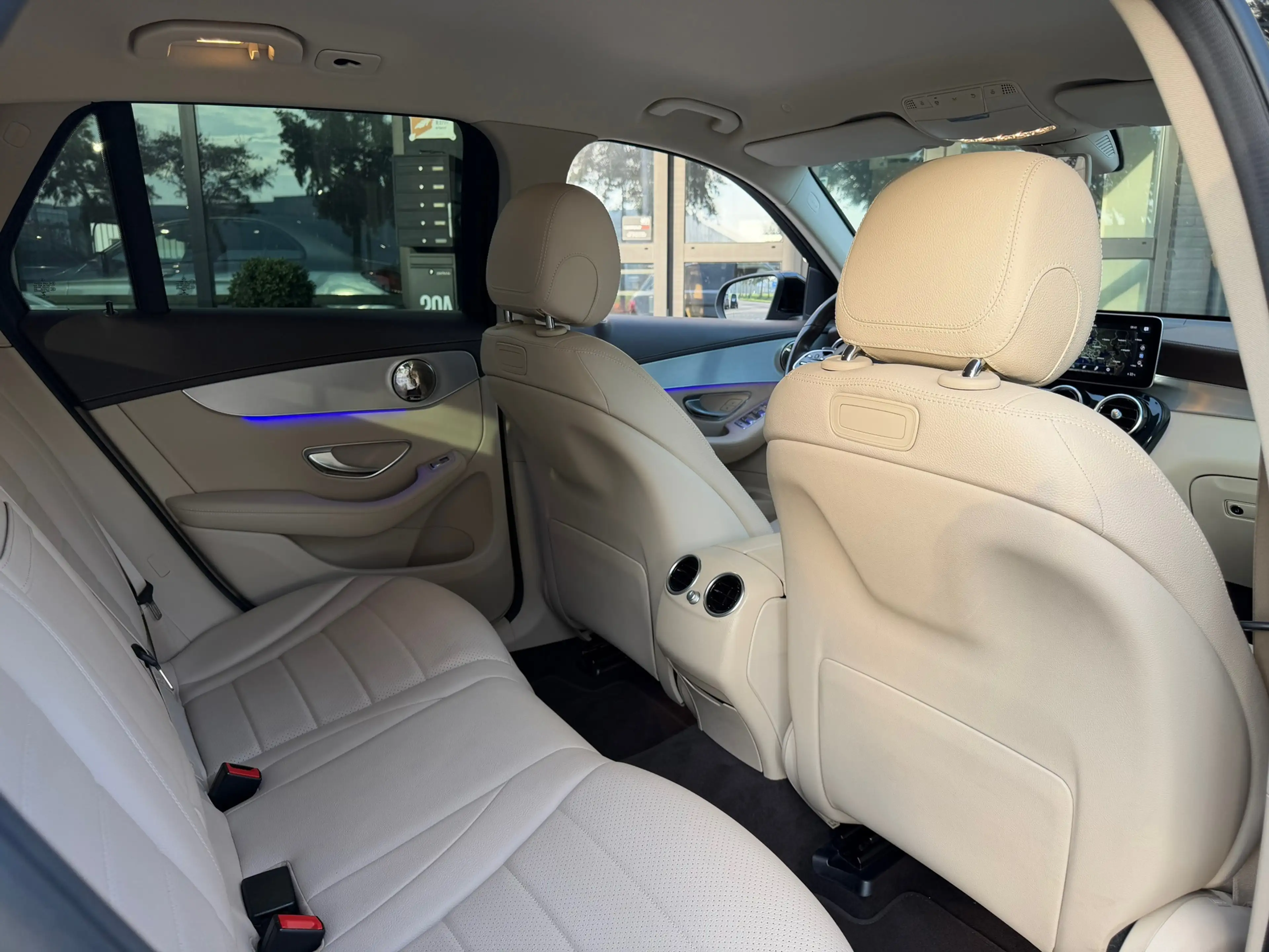 Mercedes-Benz GLC 200 Premium Plus Leder|Keyless|Led|Carplay — photo 20