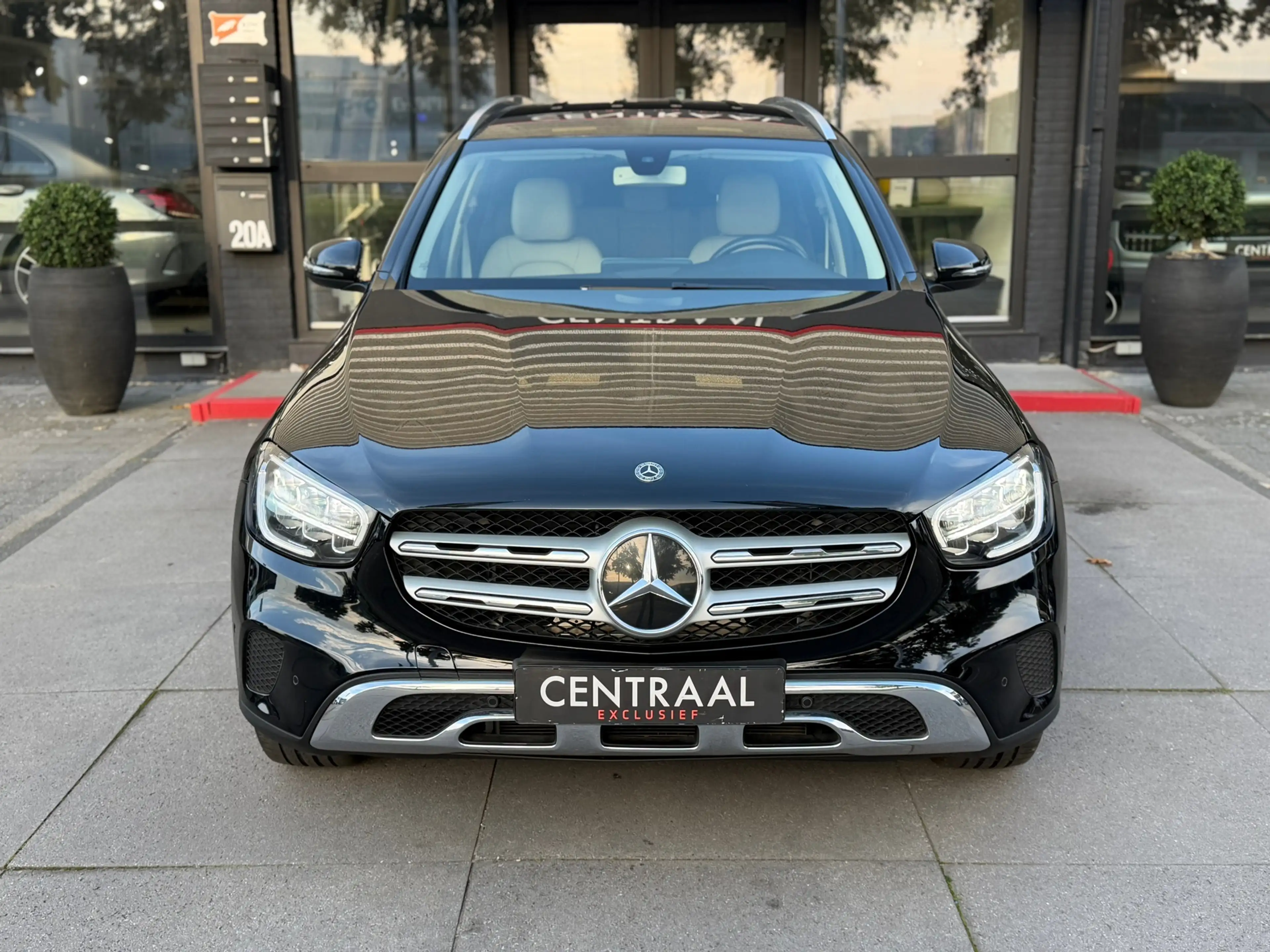 Mercedes-Benz GLC 200 Premium Plus Leder|Keyless|Led|Carplay — photo 2