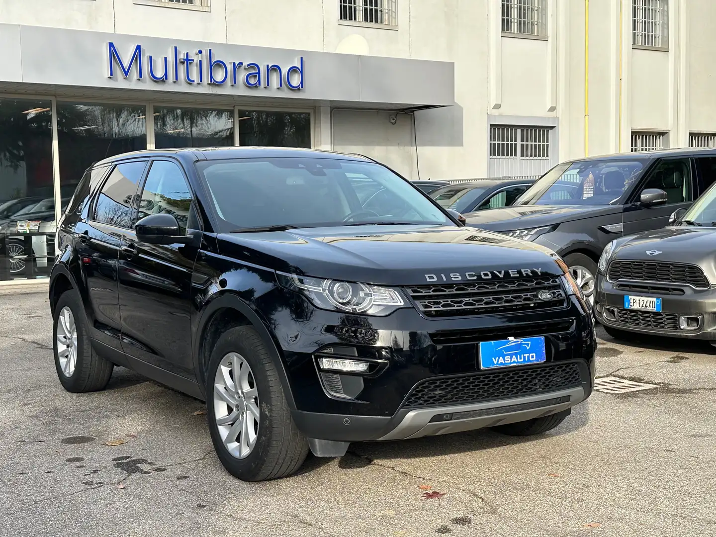 Land Rover Discovery Sport 2.0 td4 HSE Luxury awd 150cv auto Noir - 1