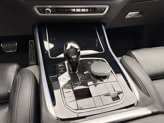 BMW X5 xDrive30d Aut. M-Sportpaket/LUFT/H&K/HUD/M-SPOR... Ansicht 34