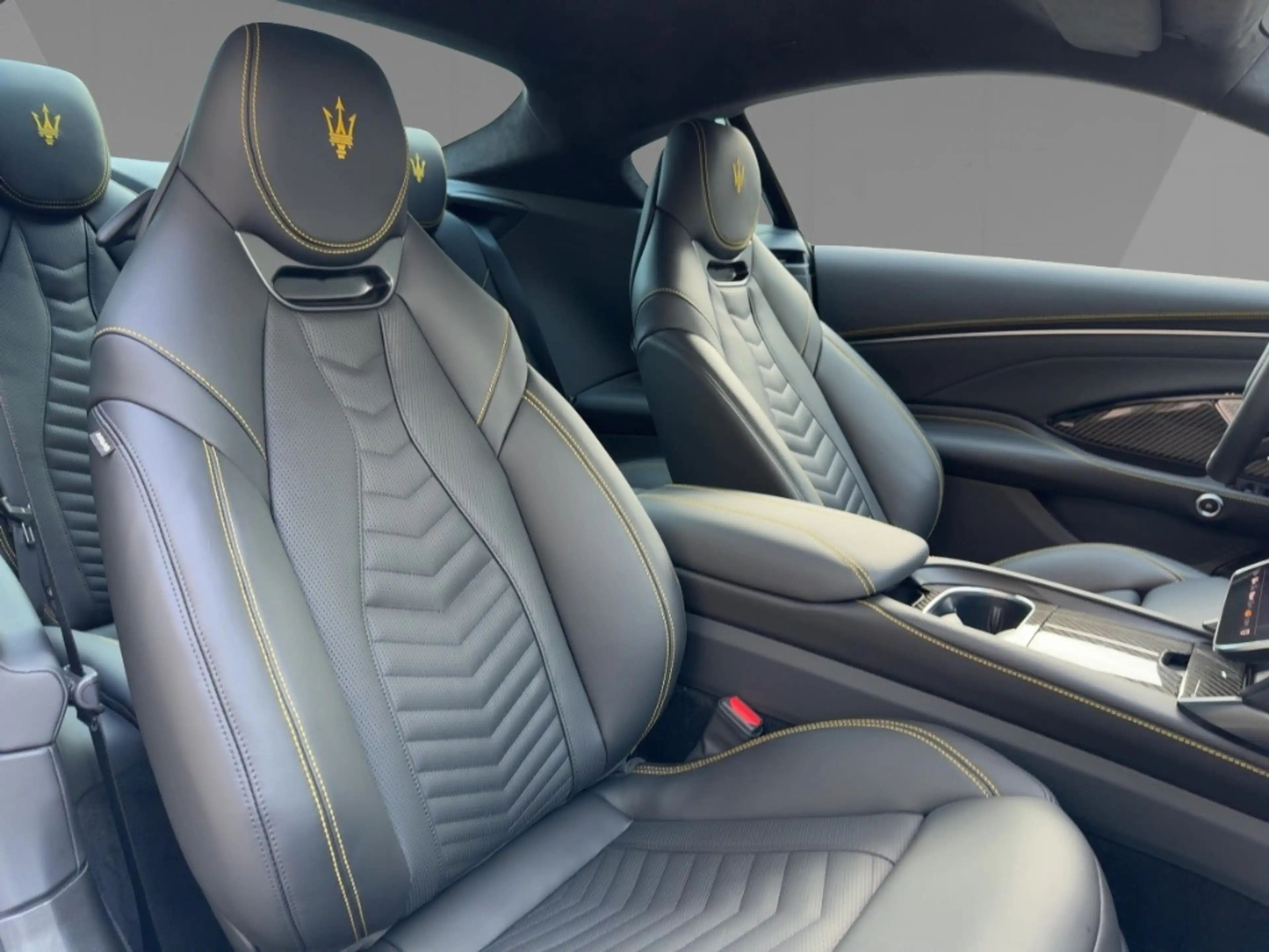 Maserati GranTurismo Modena MY26 Surround 360°-Sonus Faber — photo 10