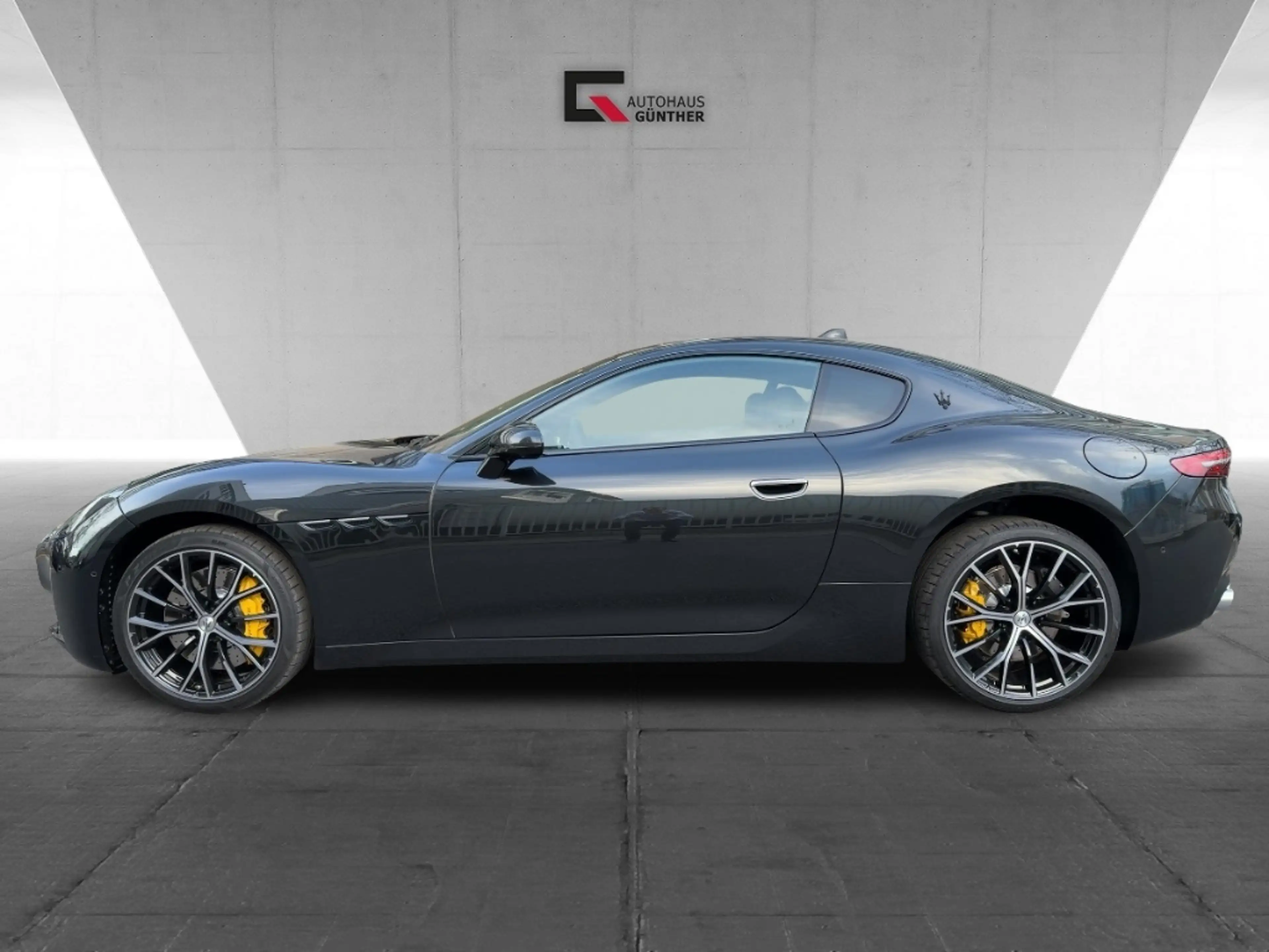 Maserati GranTurismo Modena MY26 Surround 360°-Sonus Faber — photo 2