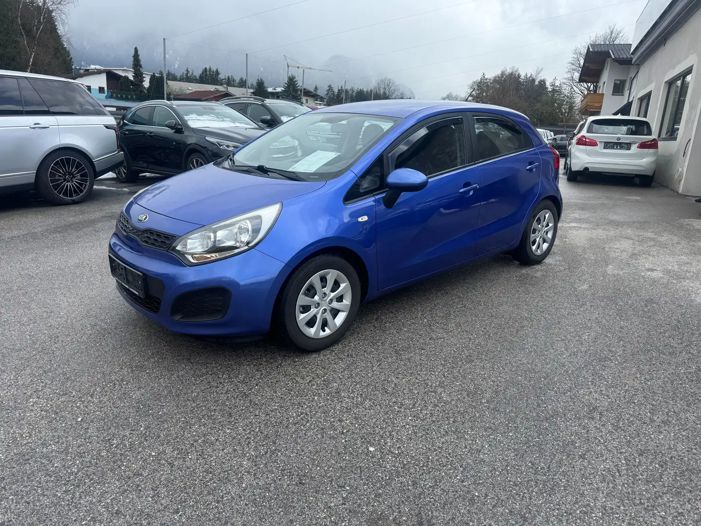 Kia Rio Attract Blau - 2