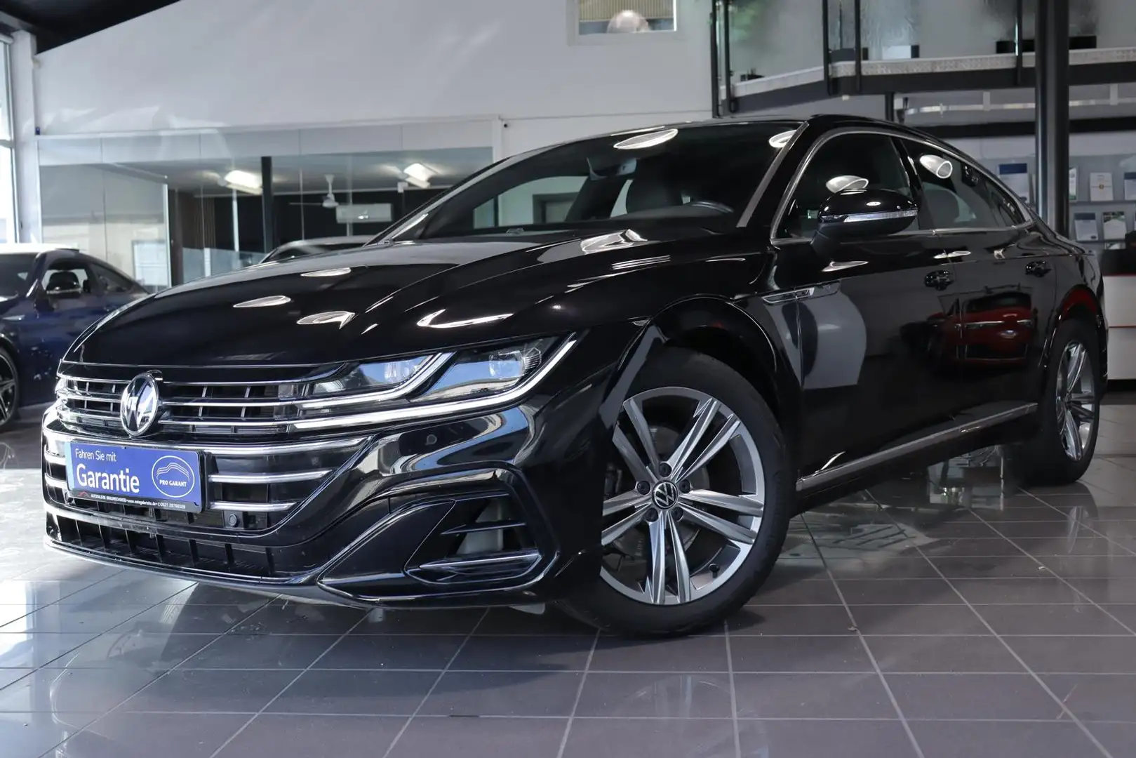 Volkswagen Arteon 2.0 TSI DSG R-LINE *VIRTUAL*ACC*KEYLESS* Schwarz - 2