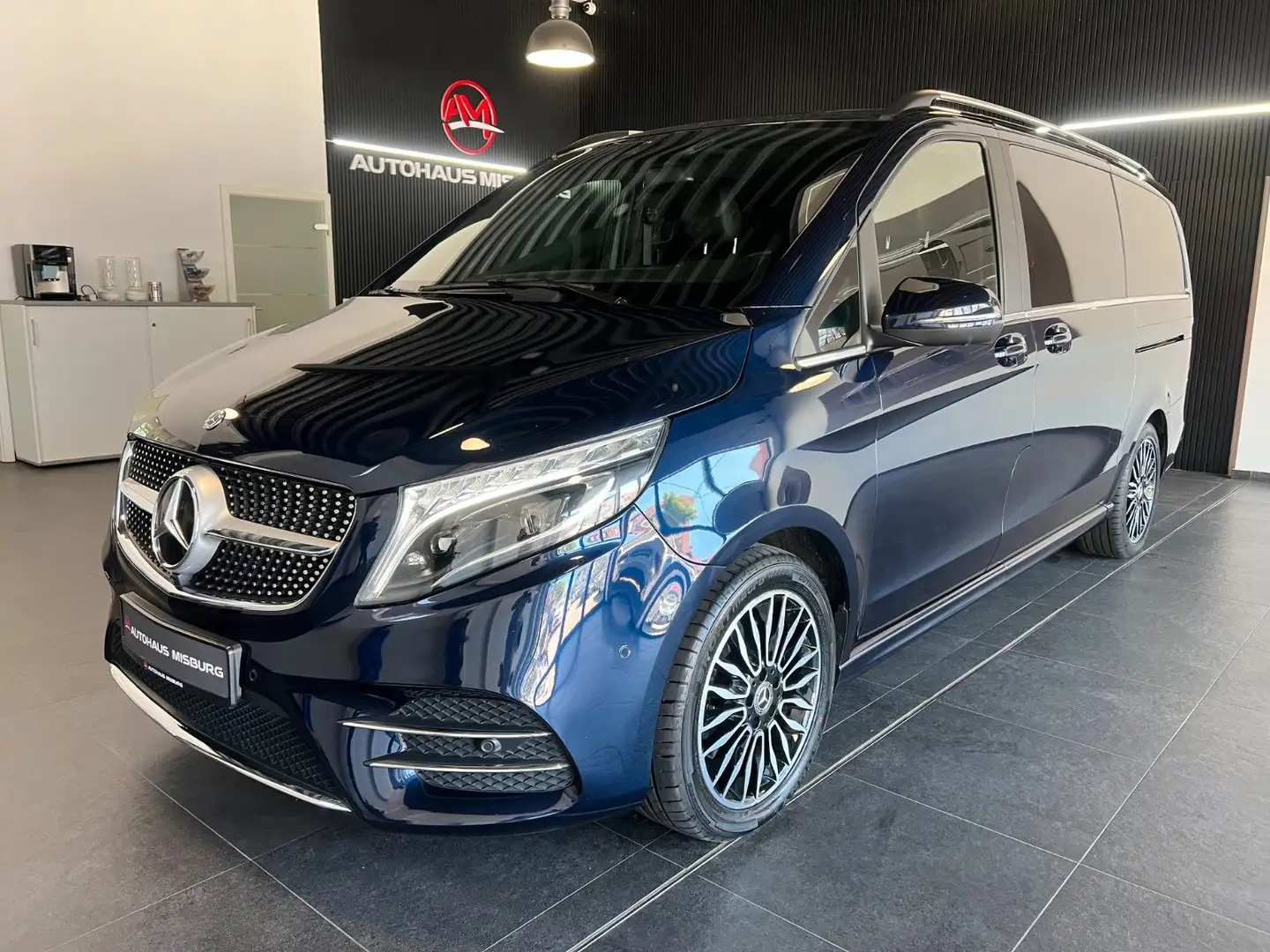 Mercedes-Benz V 300 d LANG AMG Line/Burmester+Led+Kamera+Leder Bleu - 1