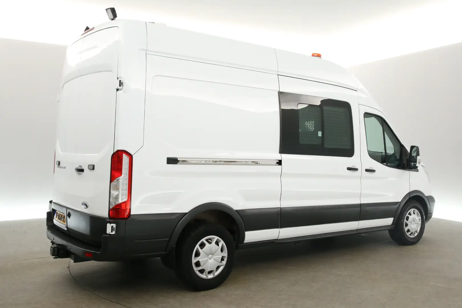 Ford Transit 2.0 TDCI L3H3 Automaat Airco Cruise Camera LED PDC Wit - 2