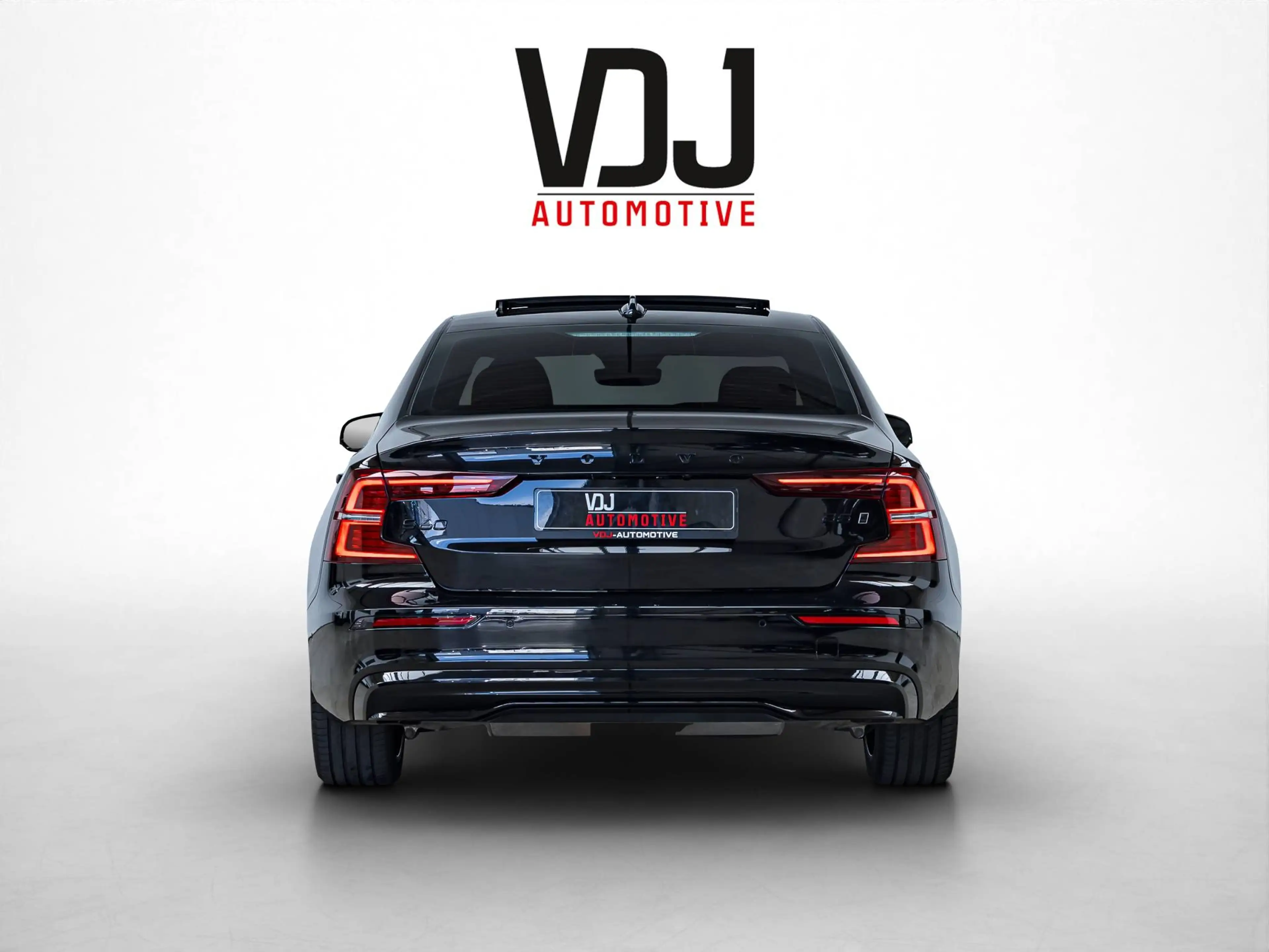 Volvo S60 B5|MHEV|PANO|HARMAN-KARDON|360°|HEAD-UP|ZETELVERW. (v/a)|SFEERVERL.|ACC|LA|GARANTIE| — photo 4
