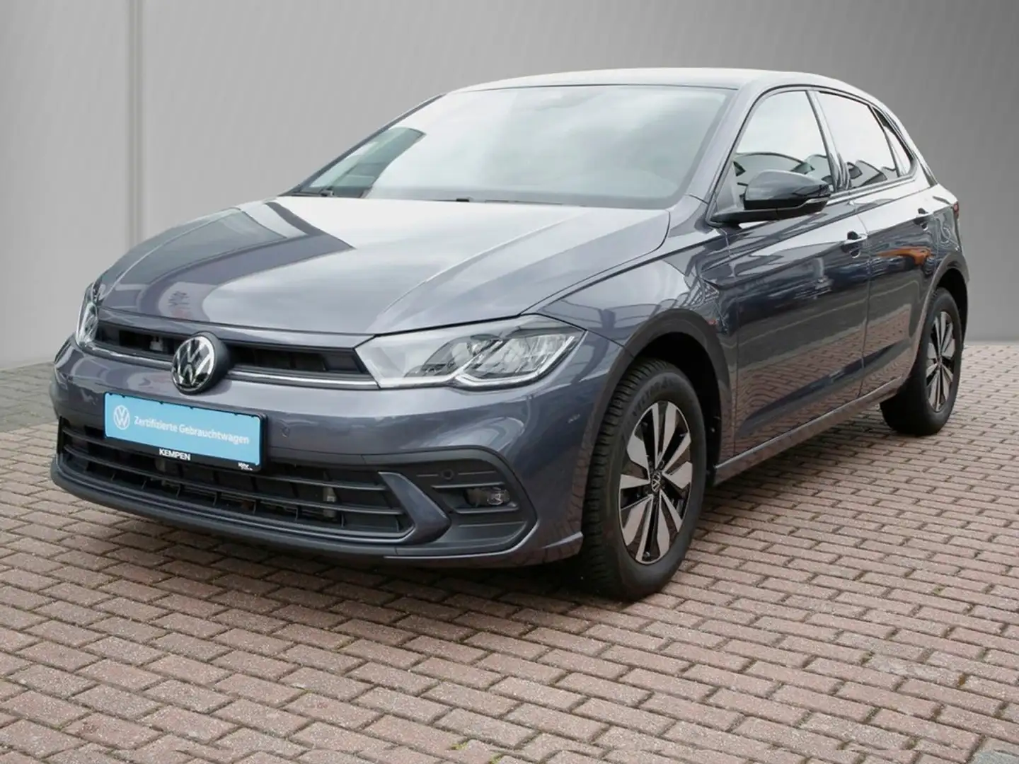 Volkswagen Polo VI 1.0 TSI DSG Goal 15"LM AHK Navi+VC ACC RFK+P... Grau - 2
