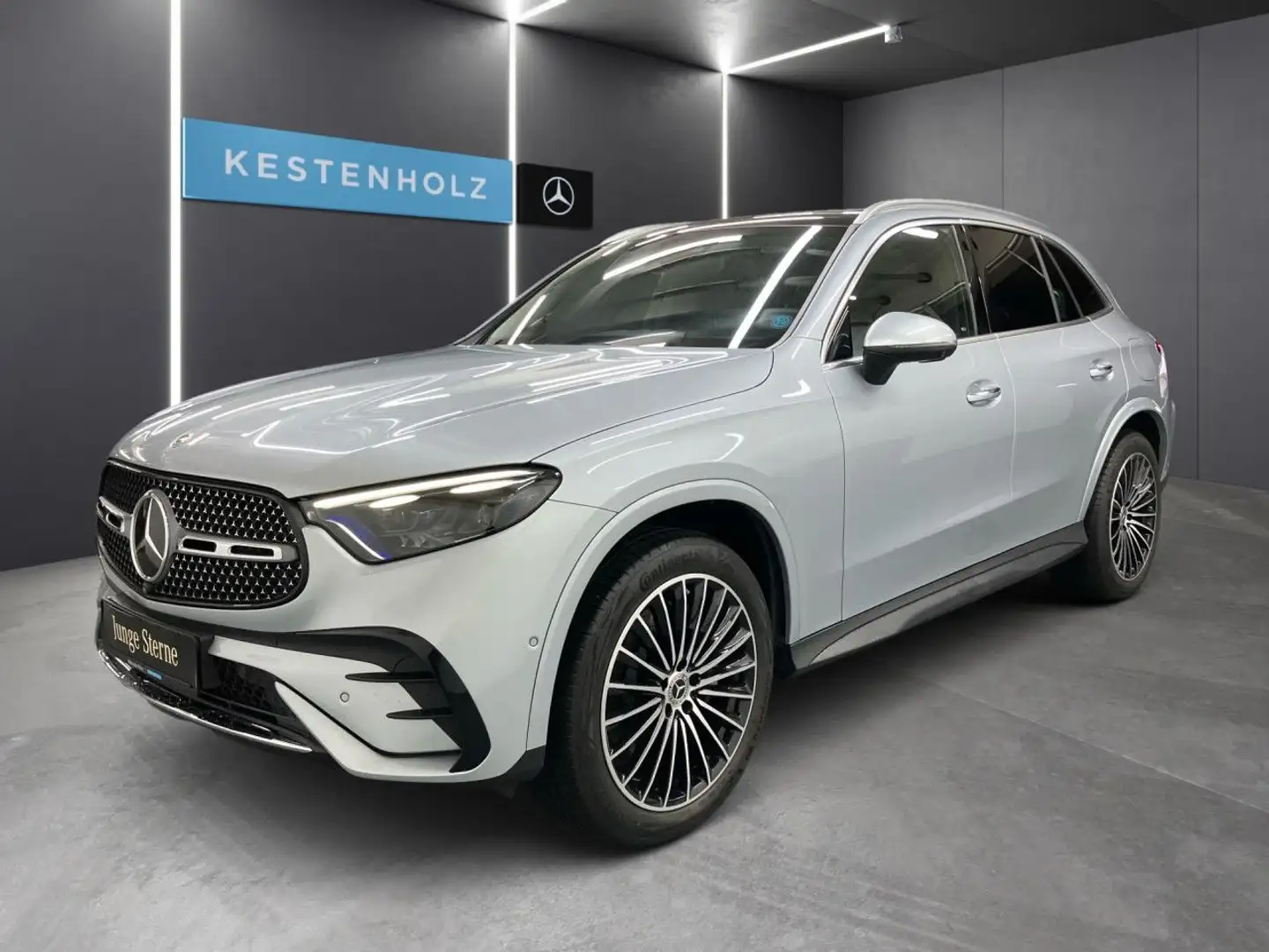 Mercedes-Benz GLC 300 de 4M AMG Burmester 3D Fahrass 360° Airmat Silber - 2