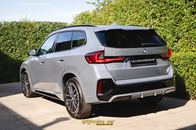 BMW X1 view 7