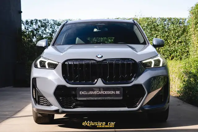 BMW X1 view 2