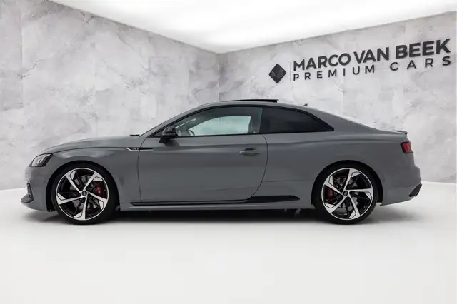 Audi RS5 view 5