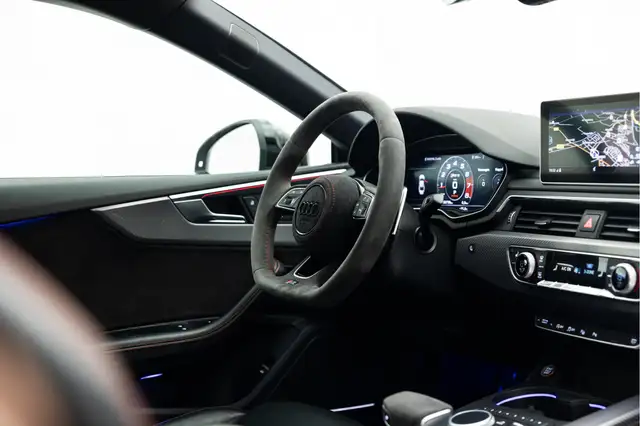 Audi RS5 view 22