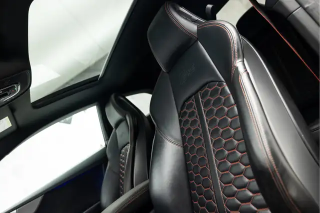 Audi RS5 view 24