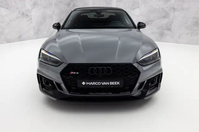 Audi RS5 view 8