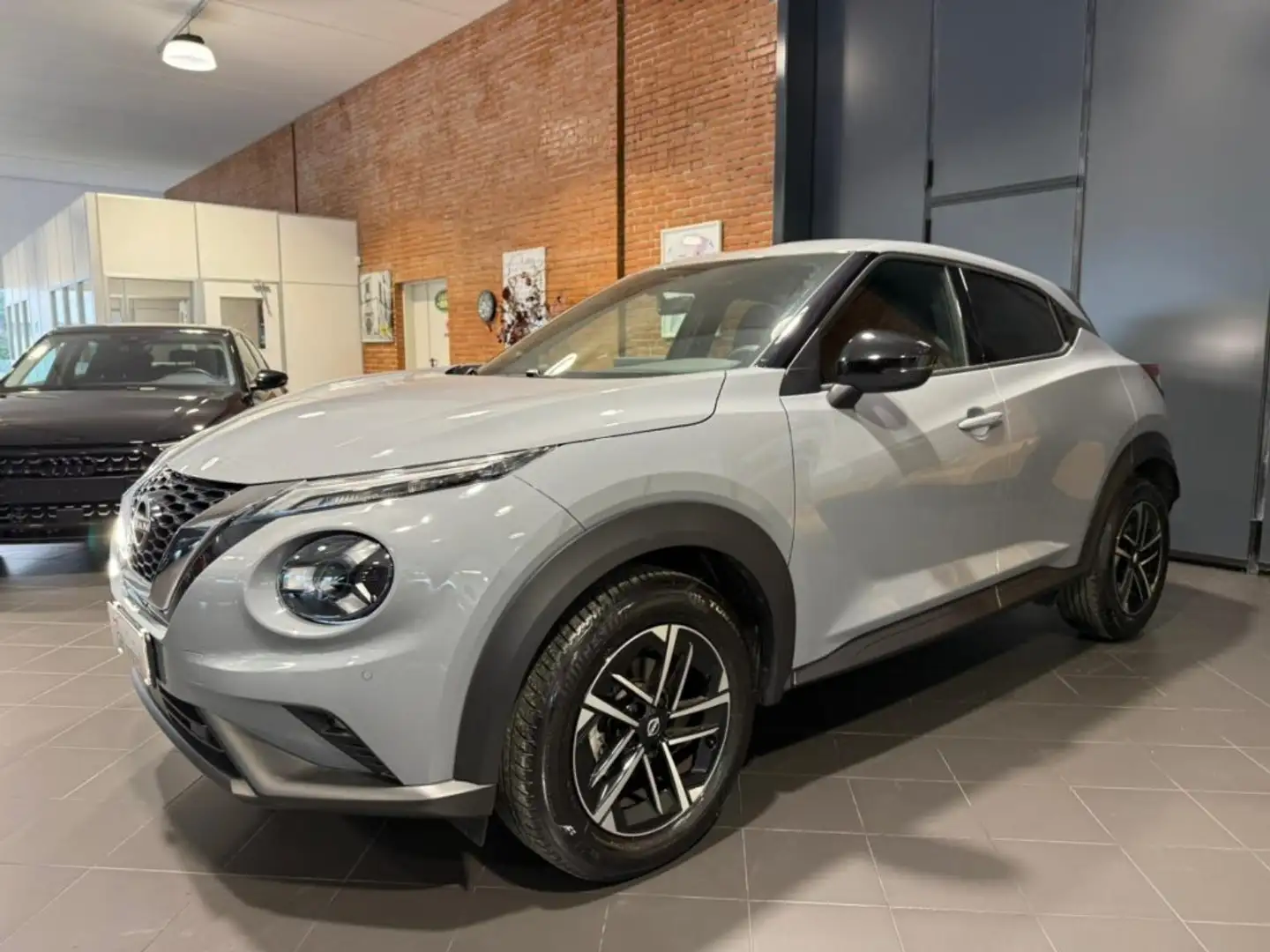 Nissan Juke 1.0 DIG-T 114 CV DCT N-Connecta LED - TELEC. - 17 Grigio - 2