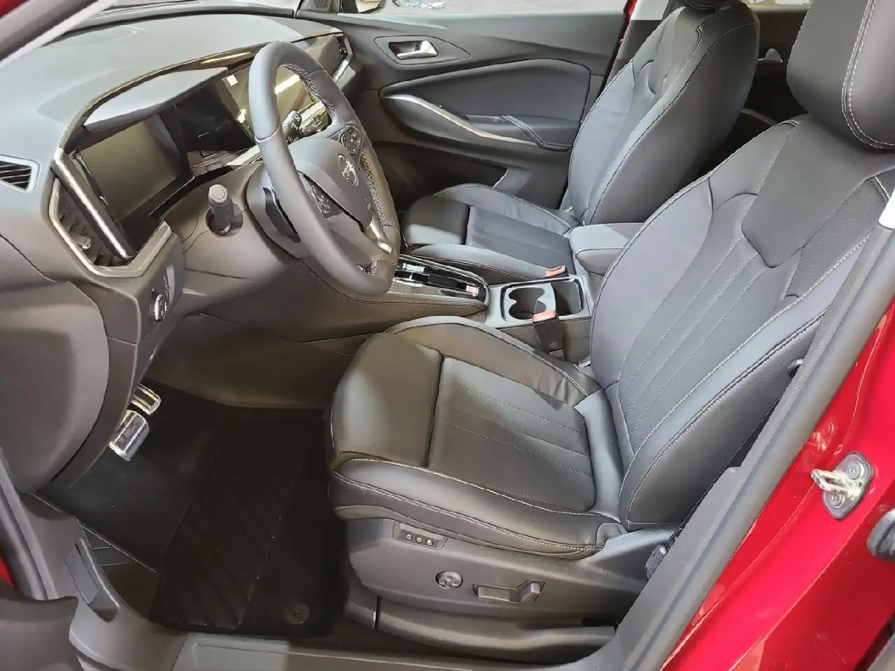 Opel Grandland Elegance Plug-in-Hybrid DESIGN-PAKET 9