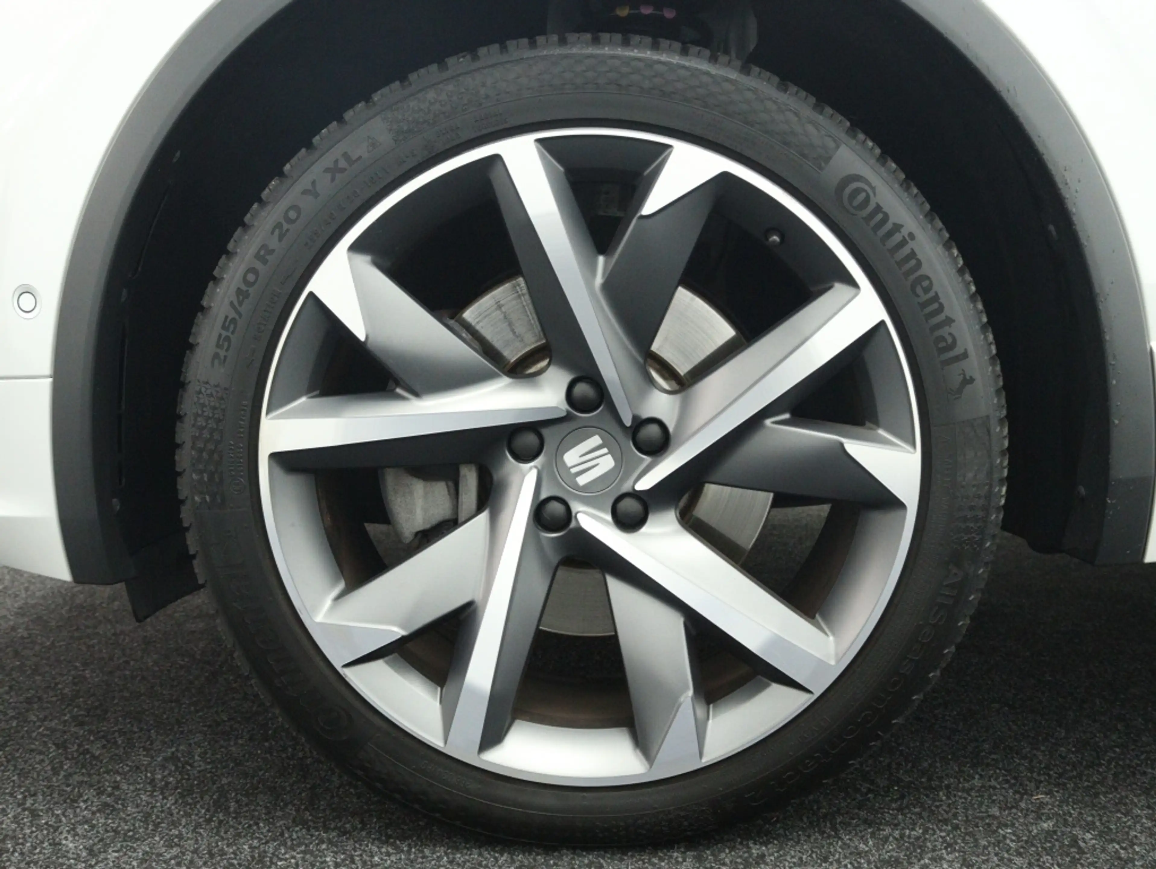 SEAT Tarraco 1.4 TSI e-Hybrid PHEV FR 245PK DSG | Pano | Trekha — photo 7