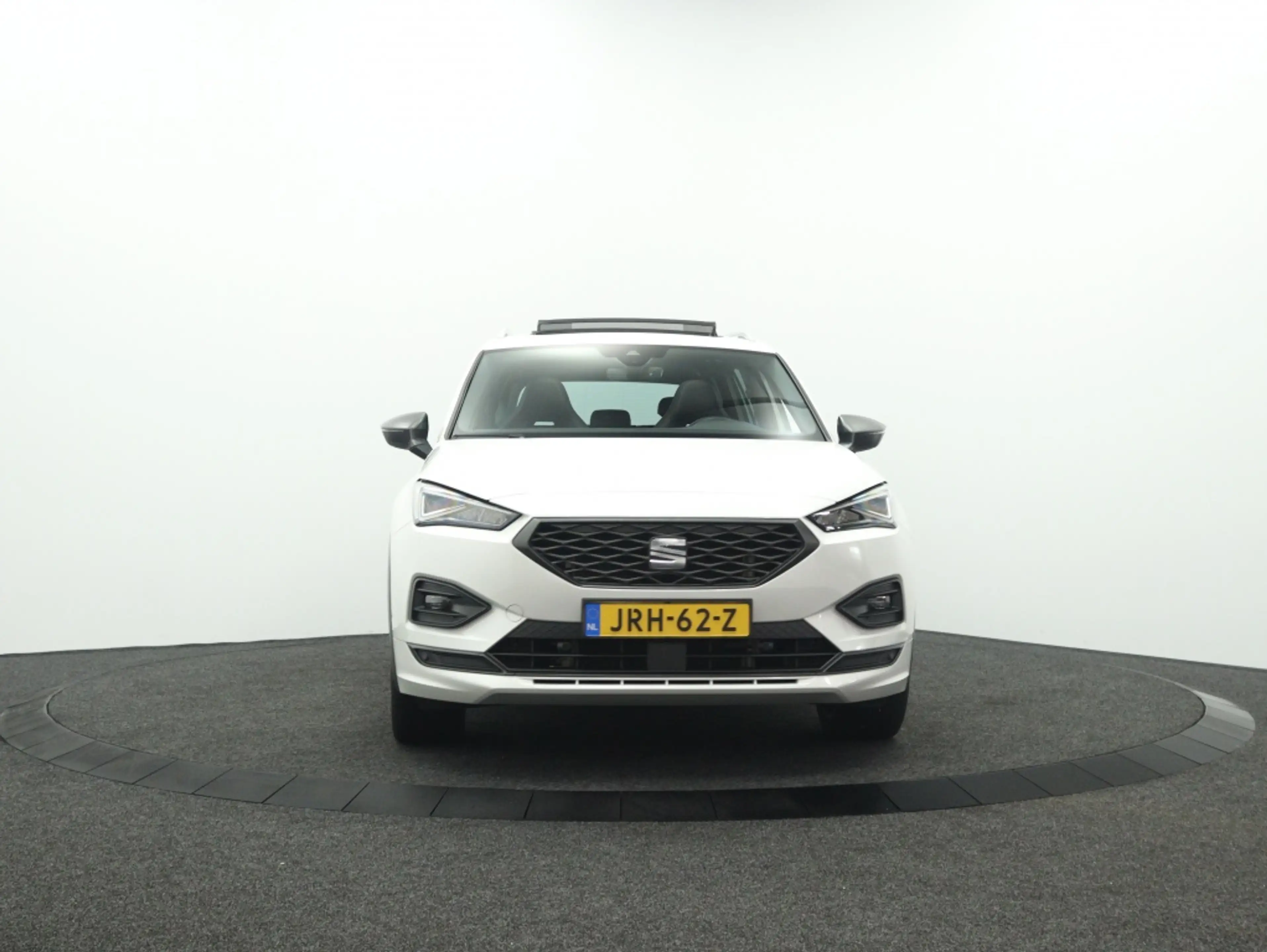 SEAT Tarraco 1.4 TSI e-Hybrid PHEV FR 245PK DSG | Pano | Trekha — photo 15