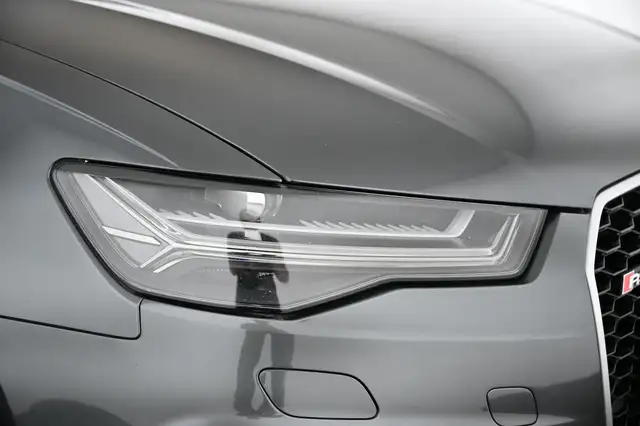 Audi RS6 view 14