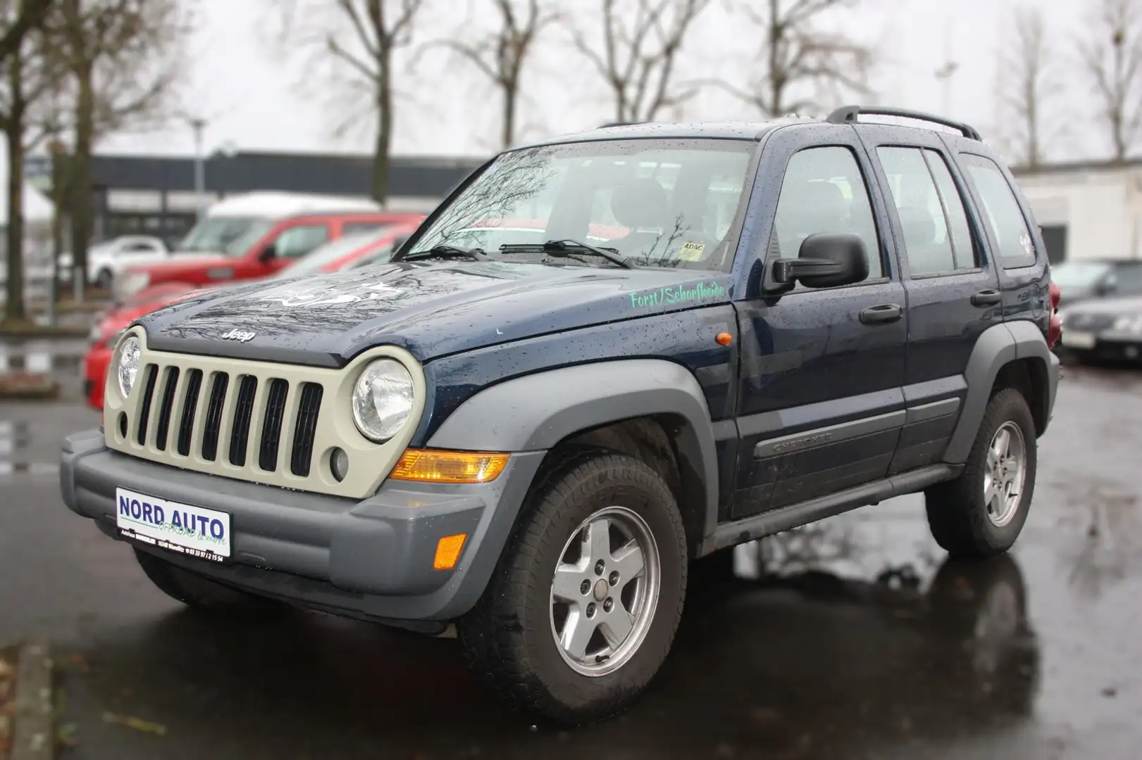 Jeep Cherokee Sport 2.8 CRD Autom. Blau - 1