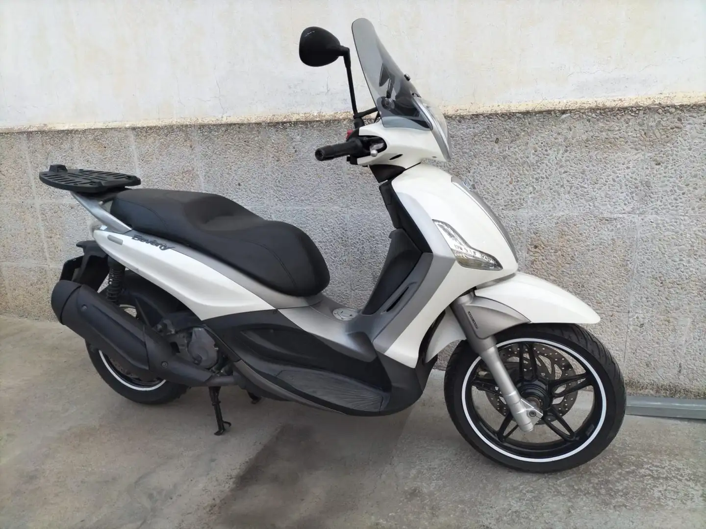 Piaggio Beverly 350 Beverly 350i Blanco - 1