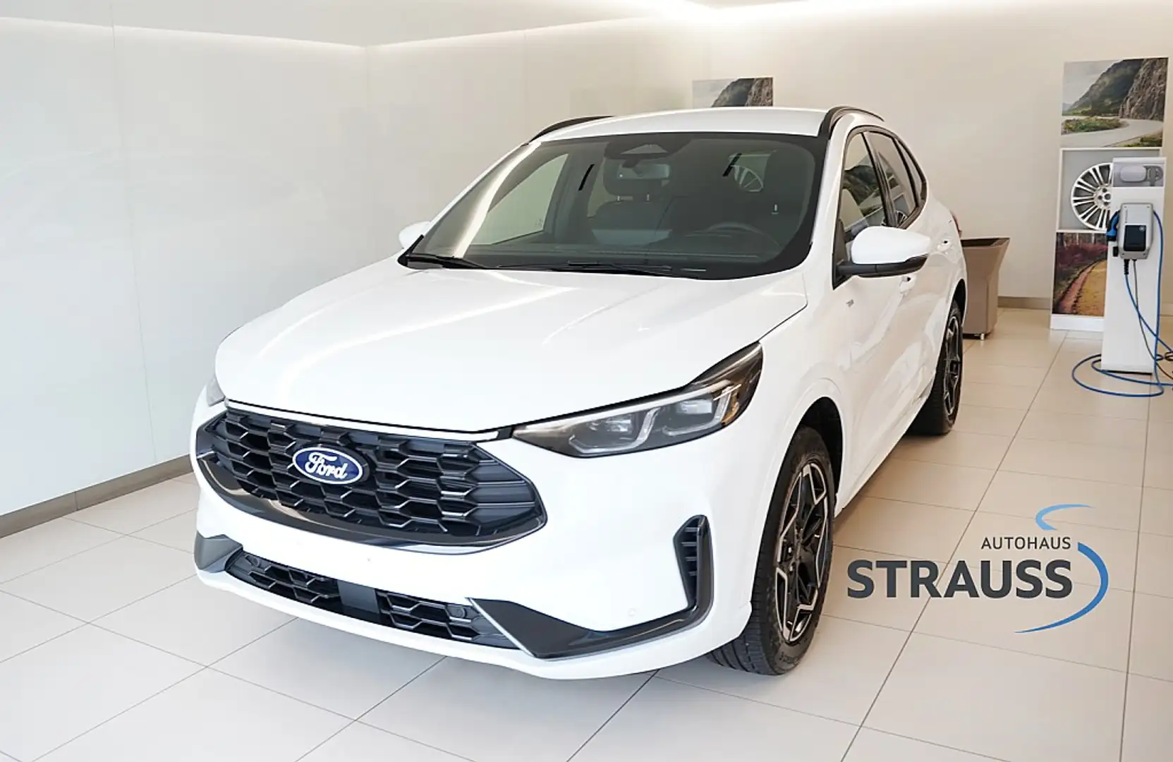 Ford Kuga KUGA ST-LINE 2.5FHEV 183PS Weiß - 1