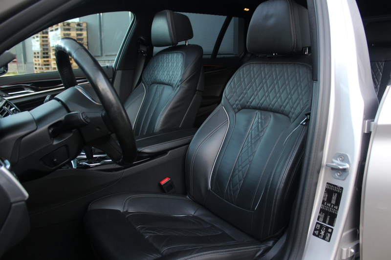 BMW 540 5-serie Touring 540i xDrive M-Sport High Executive — photo 9