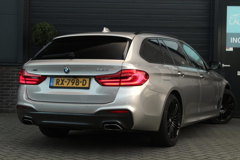 BMW 540 5-serie Touring 540i xDrive M-Sport High Executive — photo 2
