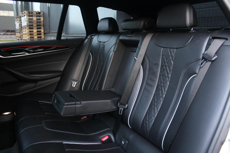 BMW 540 5-serie Touring 540i xDrive M-Sport High Executive — photo 10