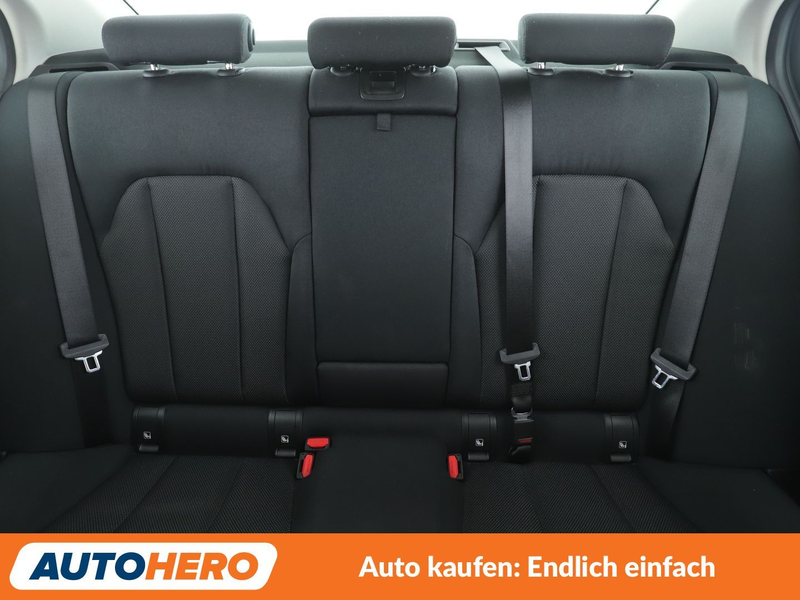 BMW 318 318i Advantage Aut.*LED*TEMPO*PDC*SHZ*ALU*KLIMA* — photo 15