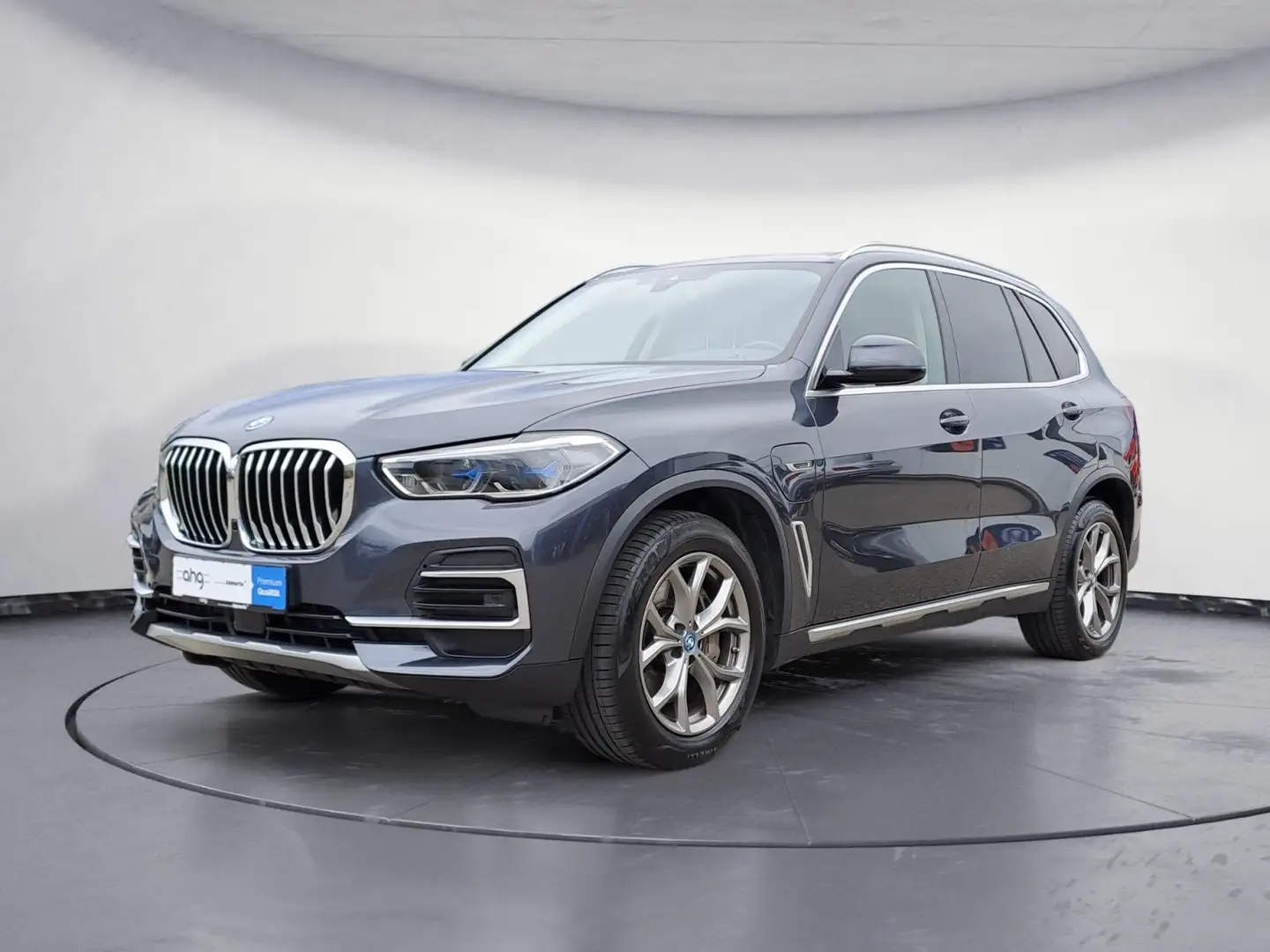 BMW X5 xDrive45e Innovationsp. AHK Komfortsitze Grijs - 2