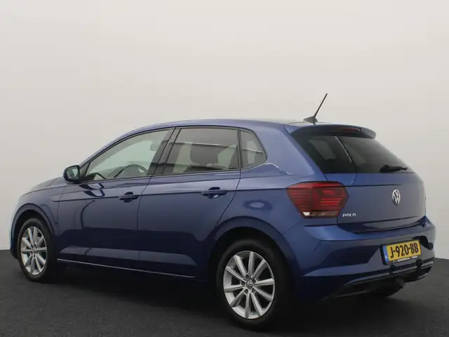 Volkswagen Polo view 3
